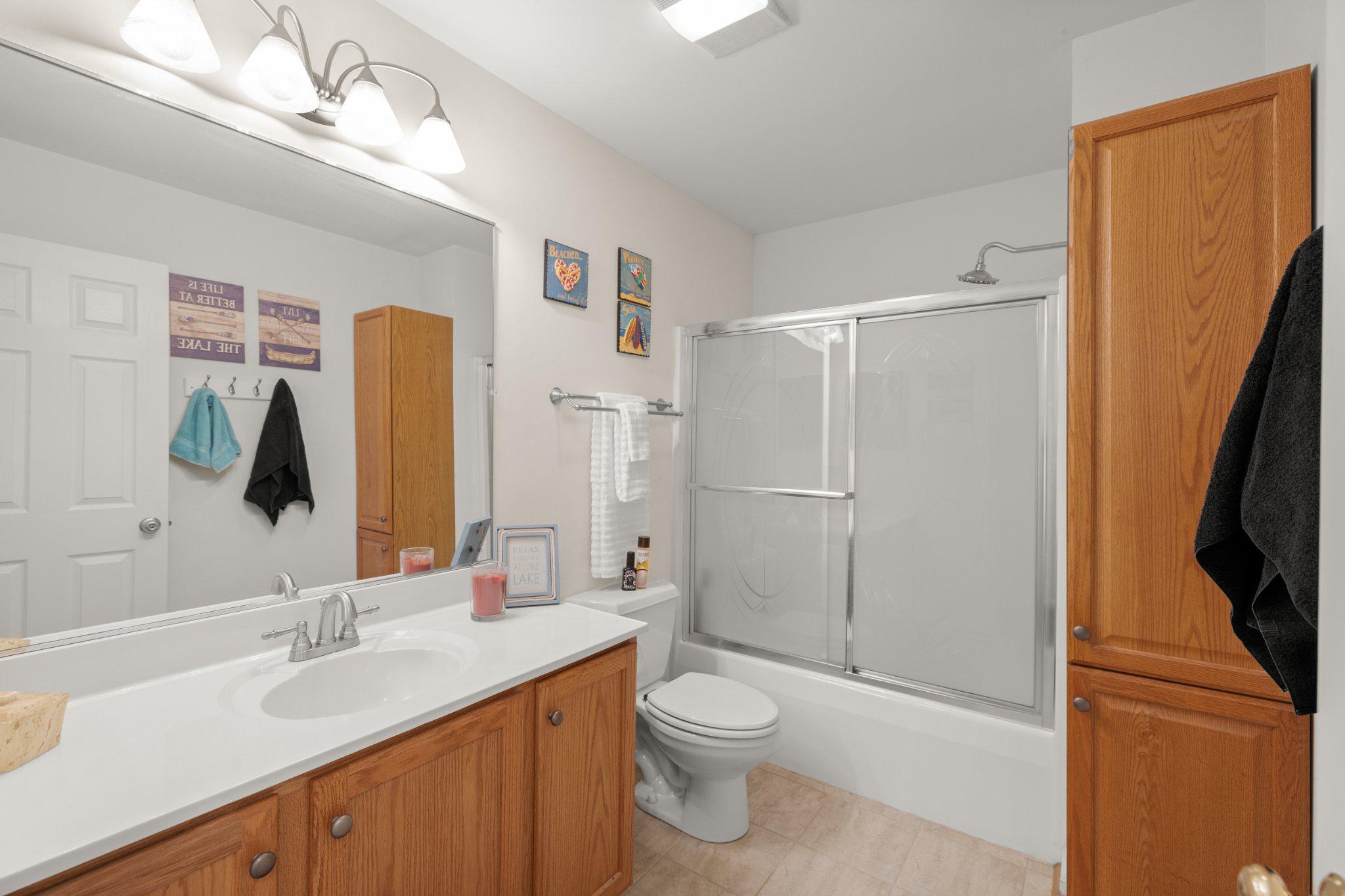 EDGEWOOD BAY - Residential