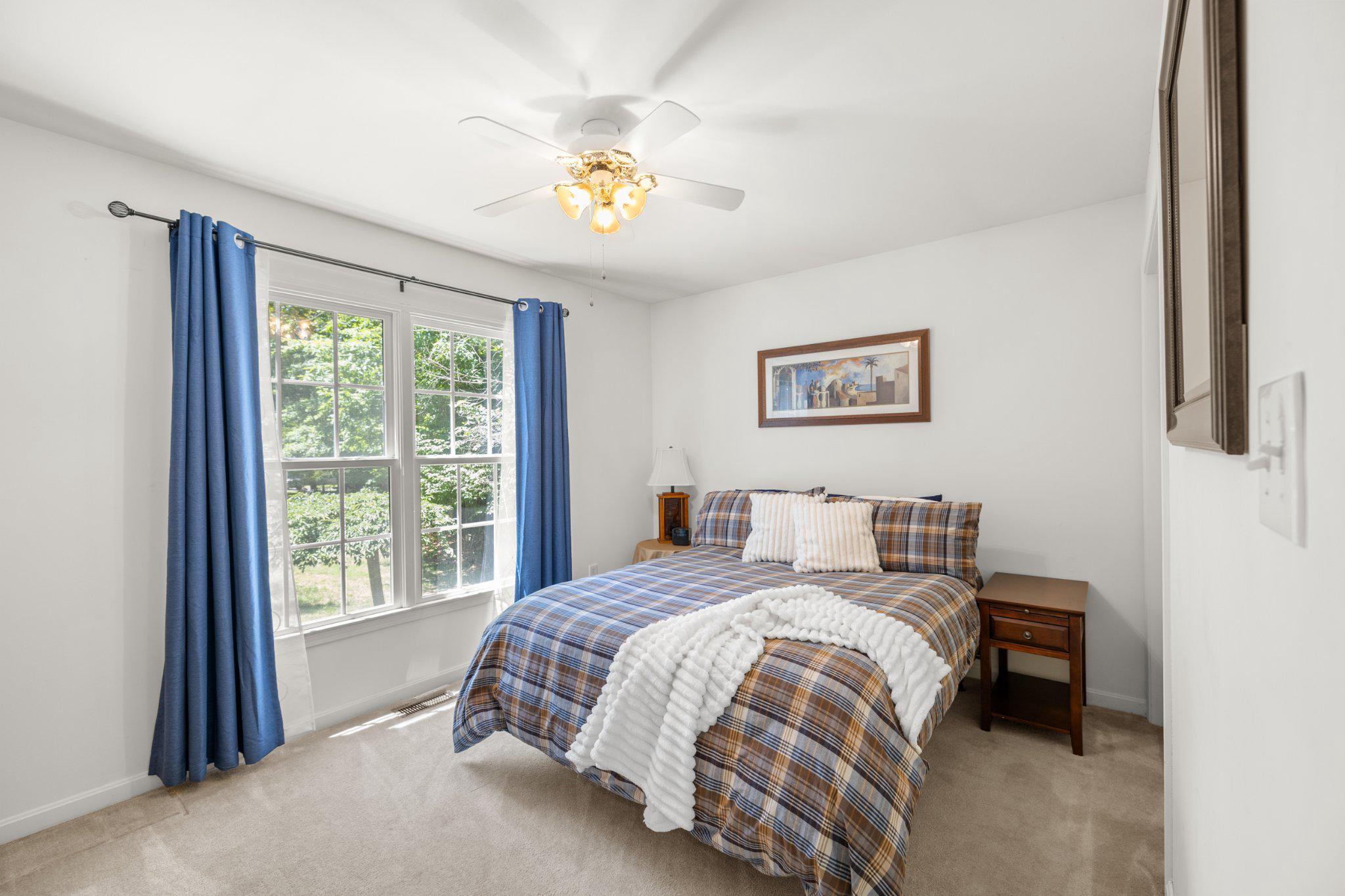 EDGEWOOD BAY - Residential