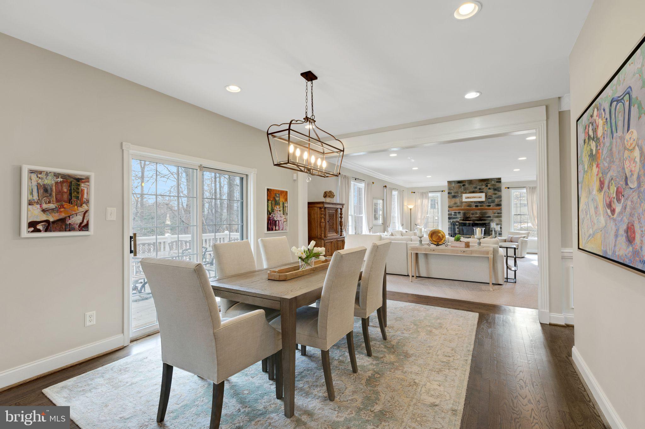 VIRGINIA GLEN - Residential