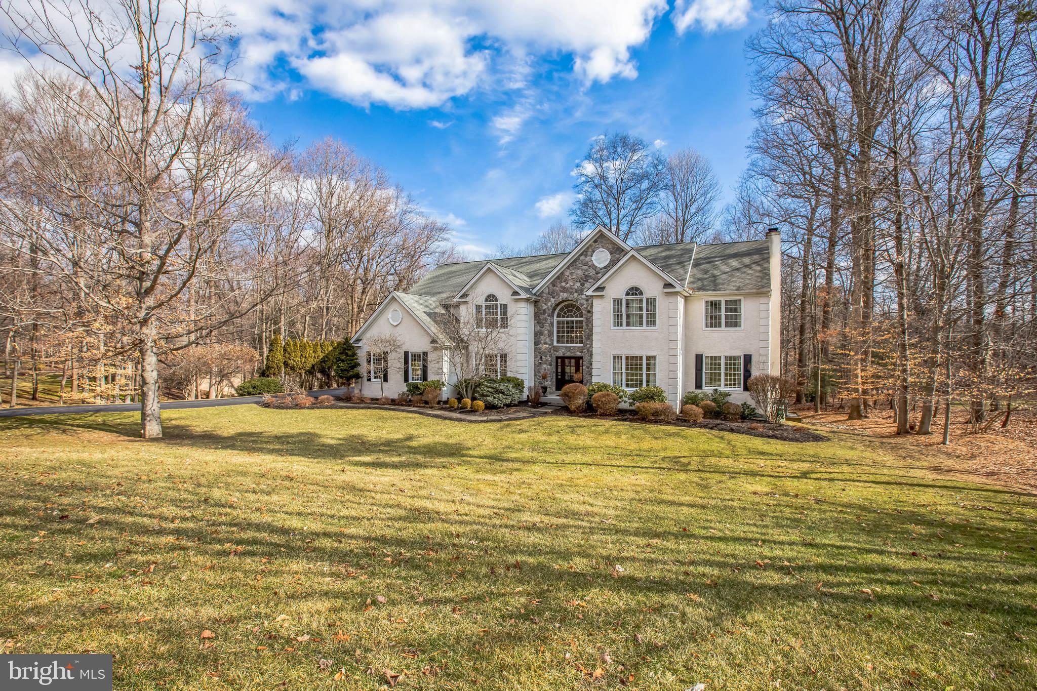 VIRGINIA GLEN - Residential