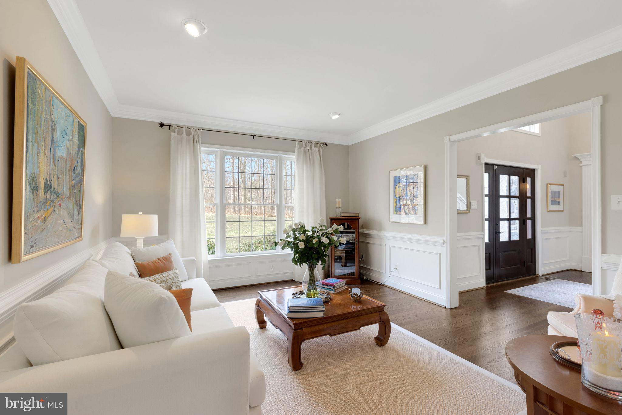 VIRGINIA GLEN - Residential