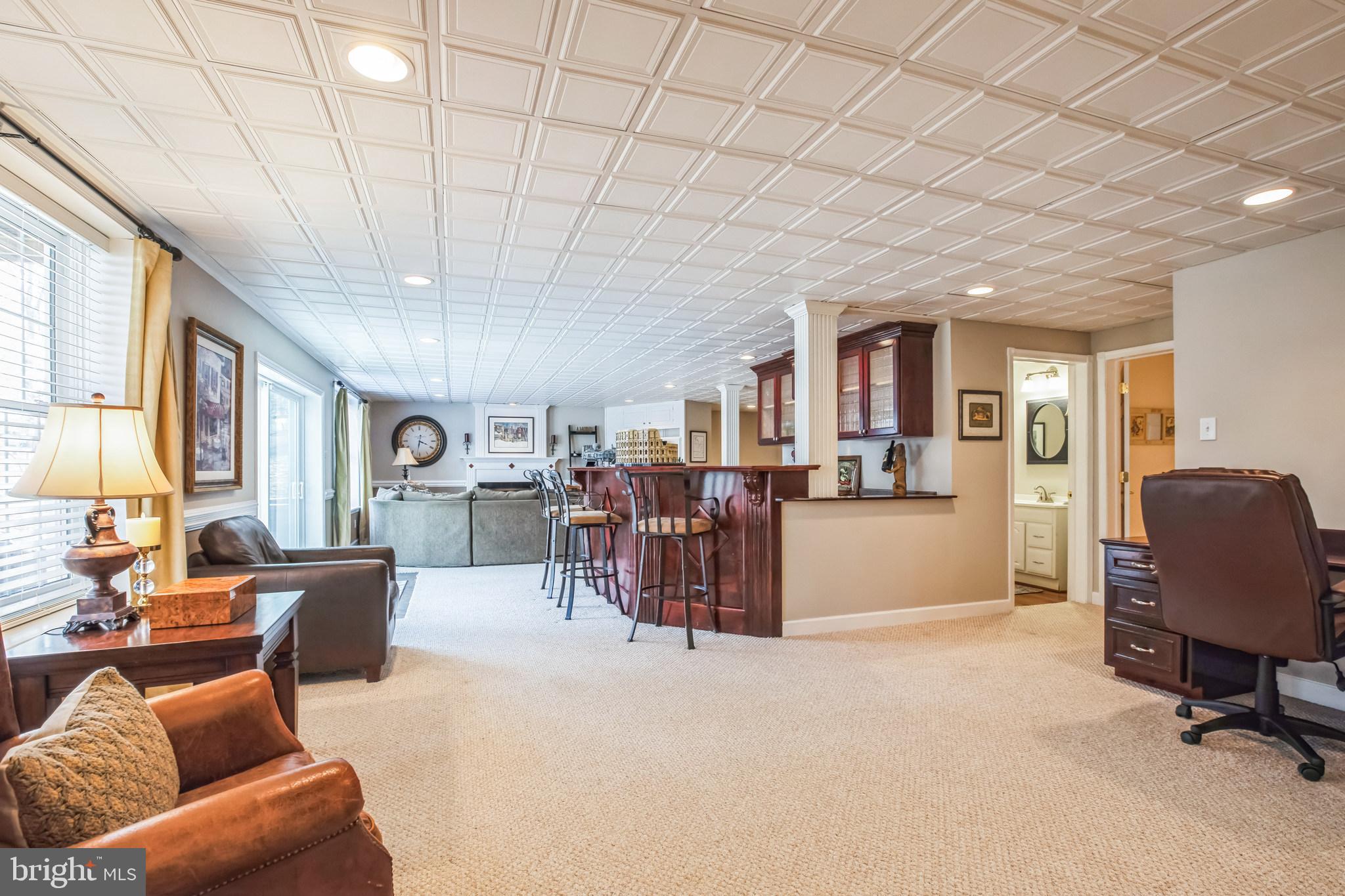 VIRGINIA GLEN - Residential