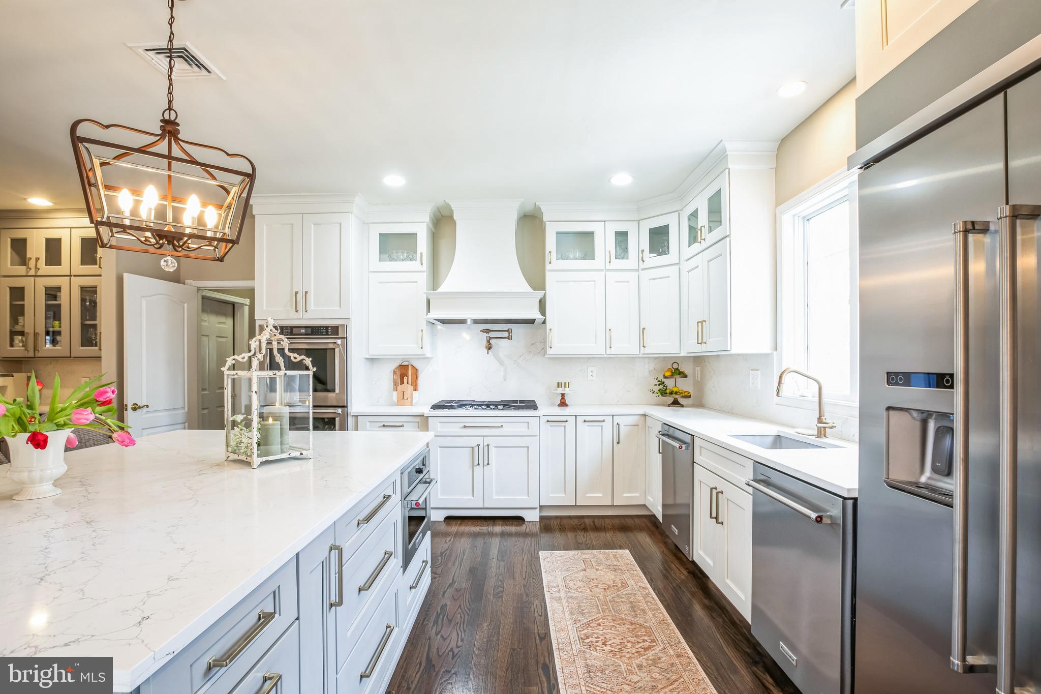 VIRGINIA GLEN - Residential