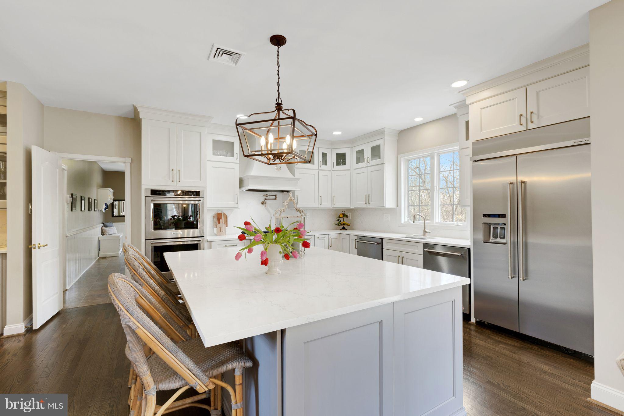 VIRGINIA GLEN - Residential