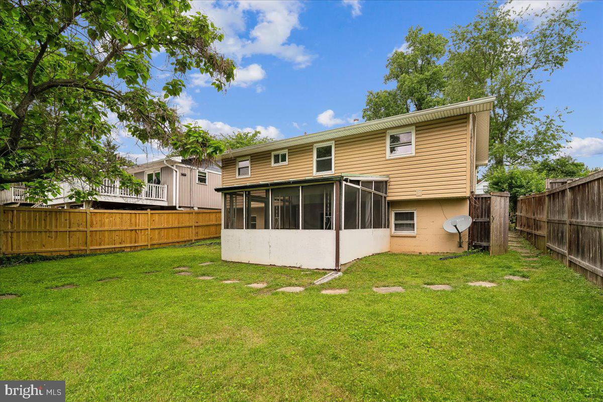 ROCKVILLE PARK - Residential