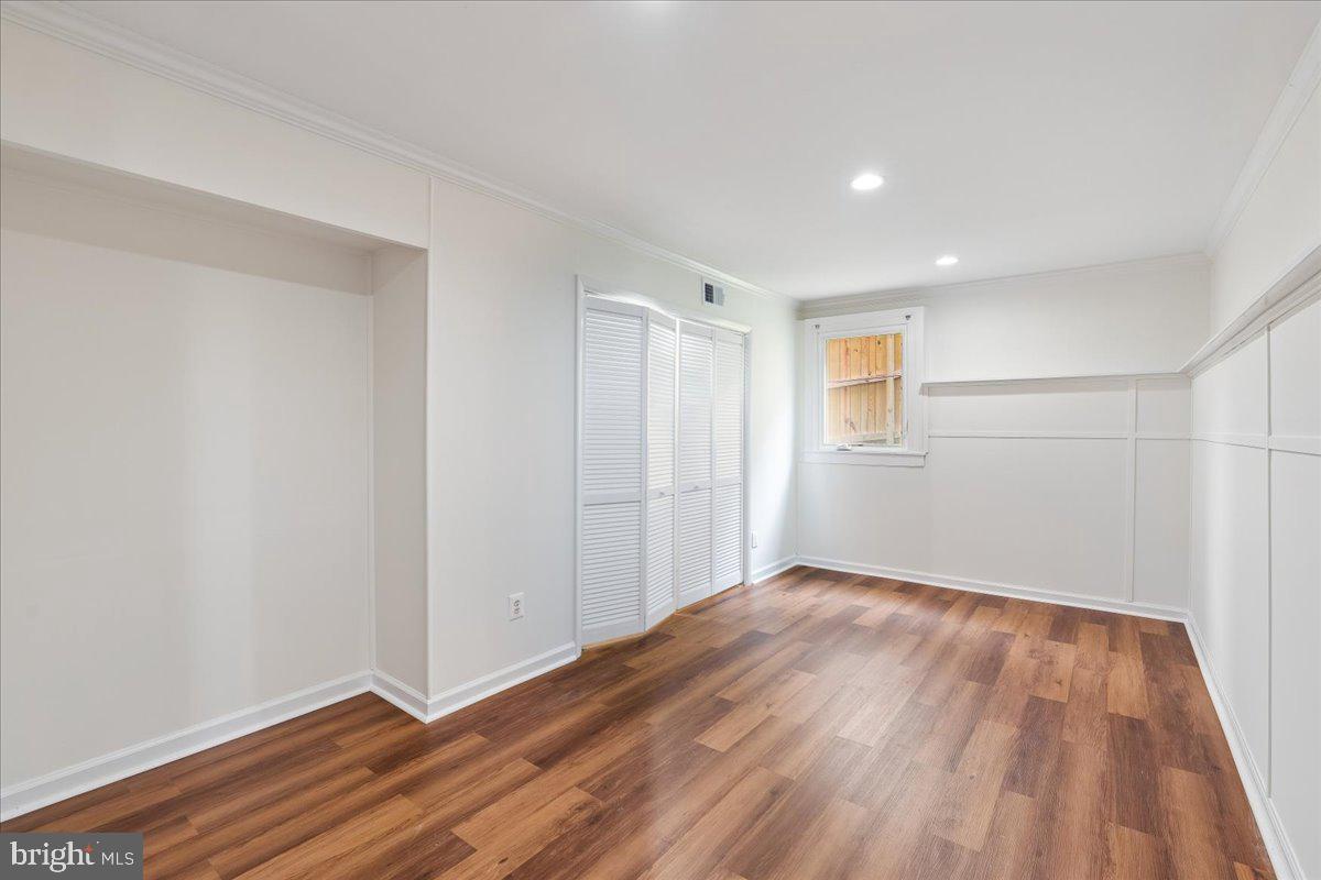 ROCKVILLE PARK - Residential