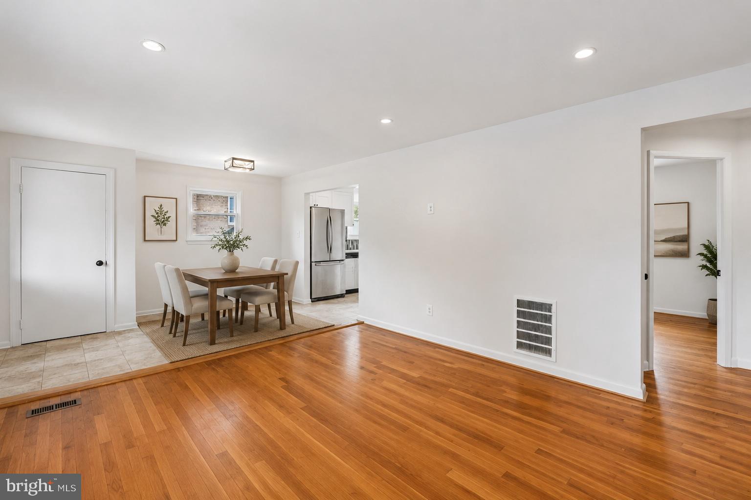 ROCKVILLE PARK - Residential