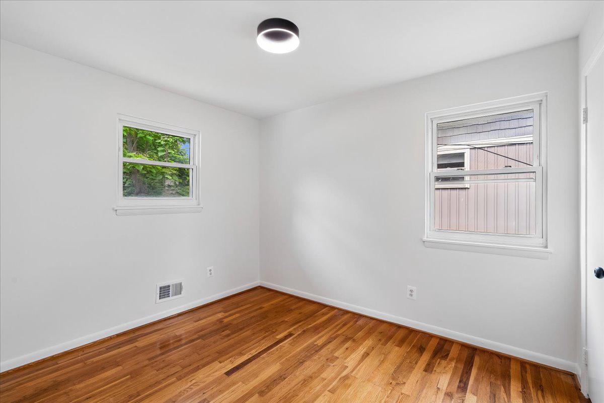ROCKVILLE PARK - Residential