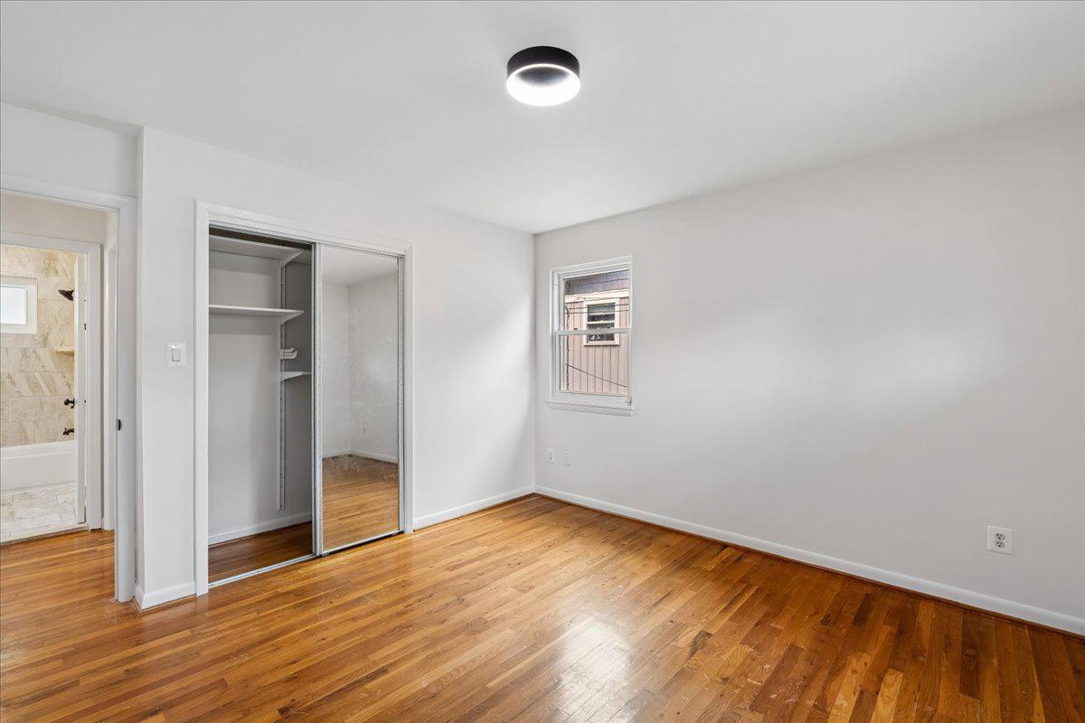 ROCKVILLE PARK - Residential