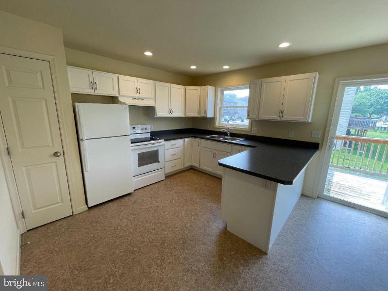 THE WOODLANDS - Commercial Sale