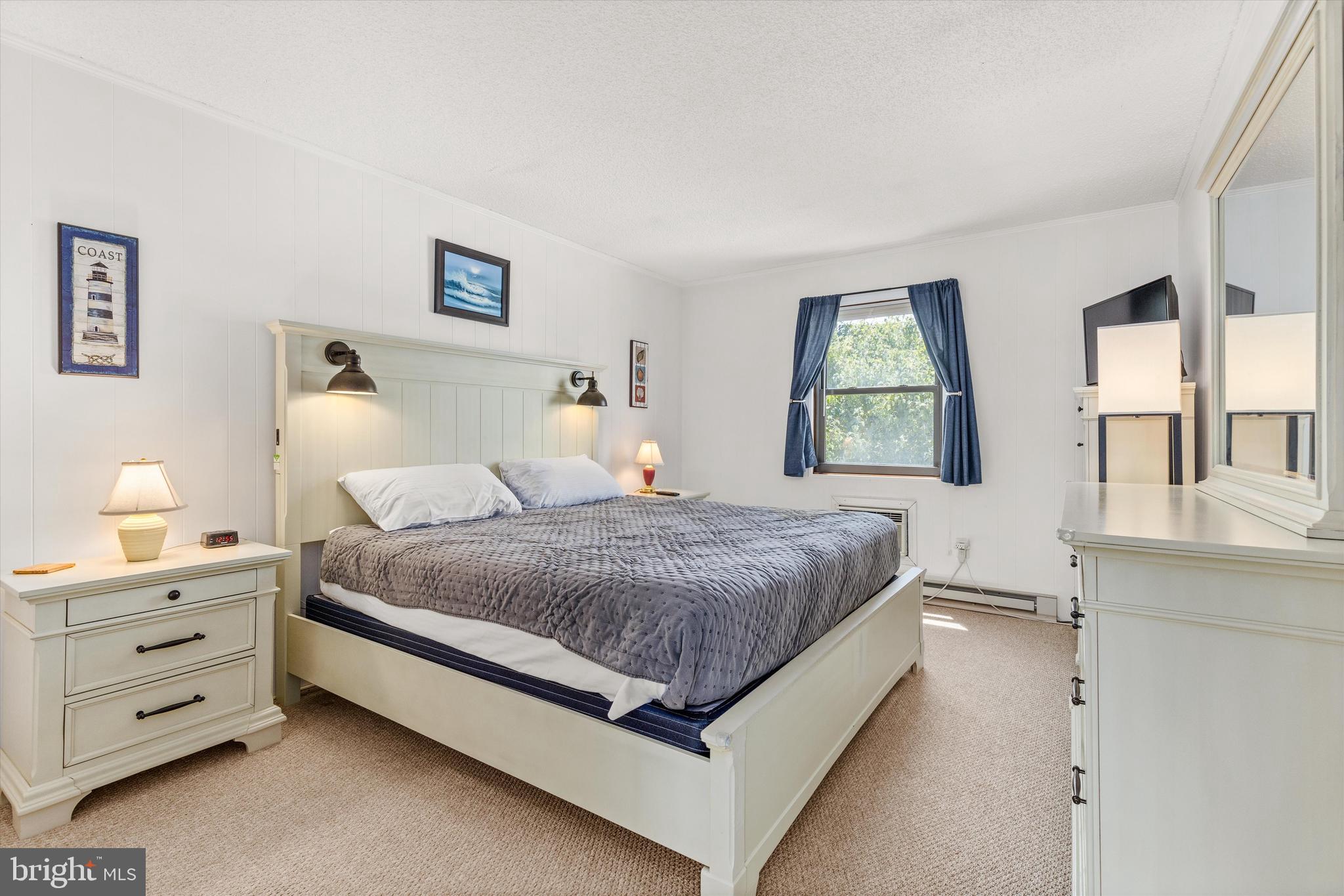 BAYSHORE ESTATES - Residential