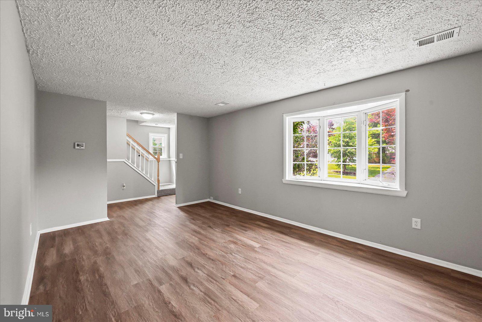 EDGEWOOD MEADOWS - Residential