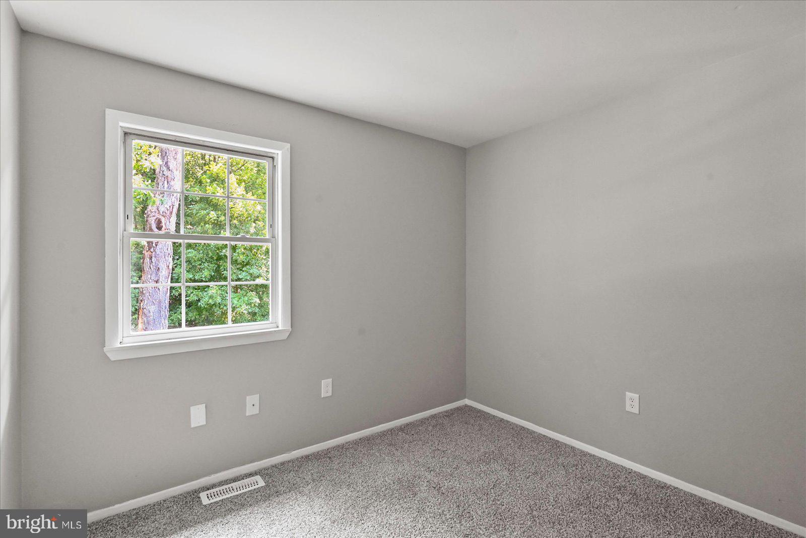 EDGEWOOD MEADOWS - Residential