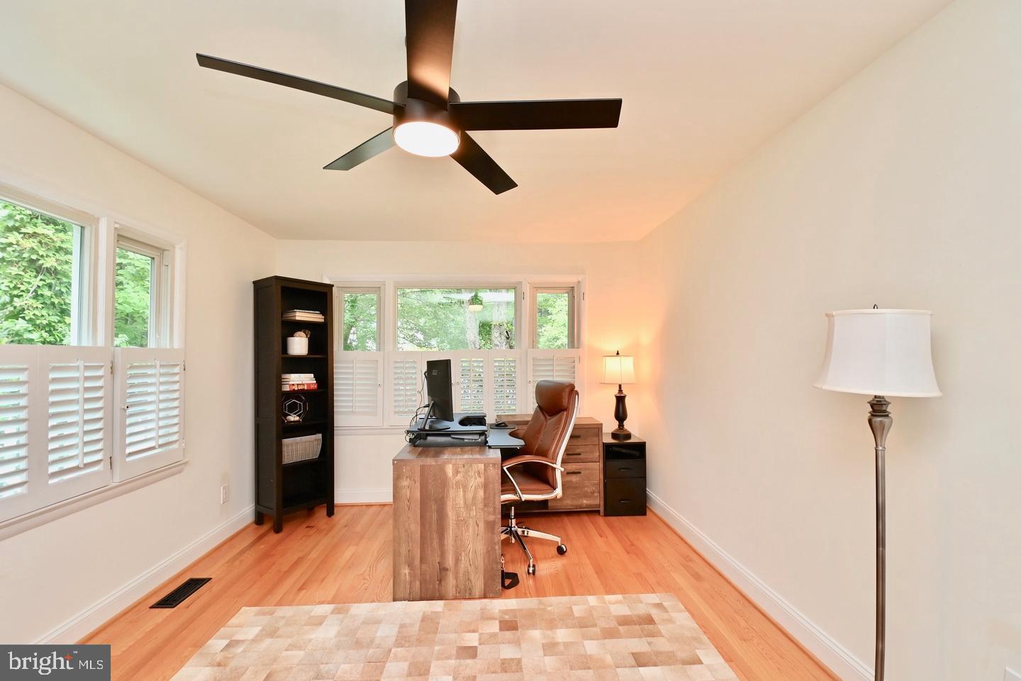 LAKE BARCROFT - Residential Lease