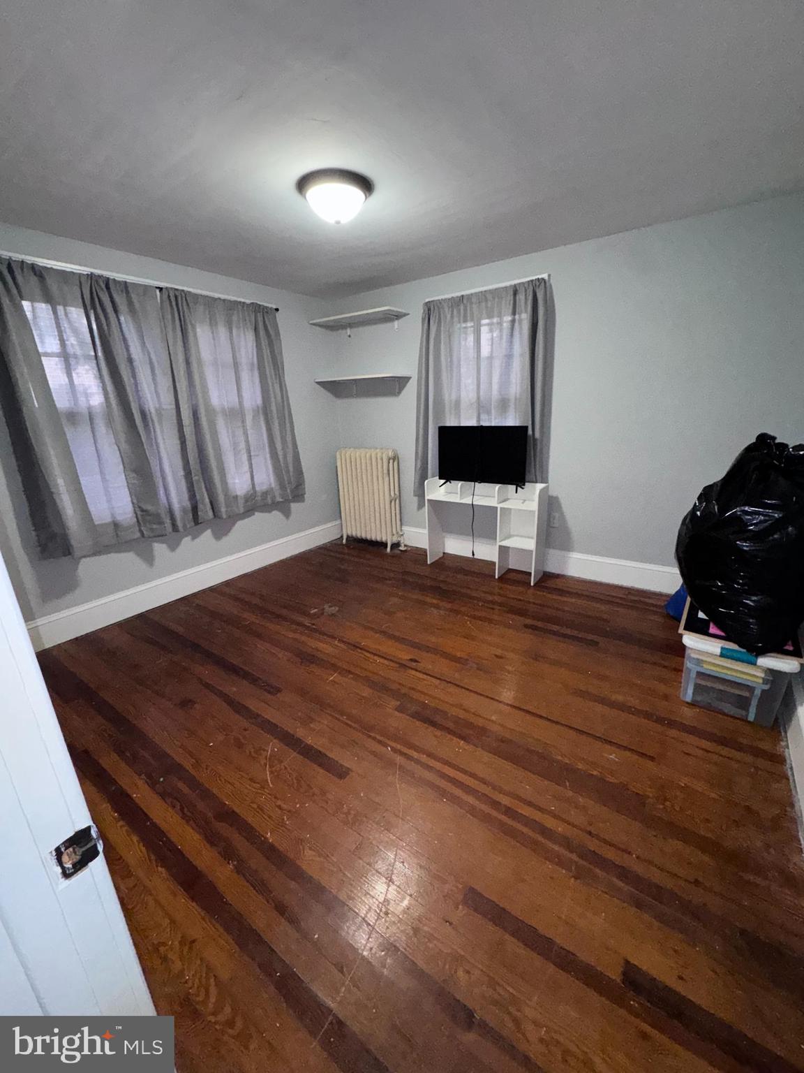 ELVERSON - Residential