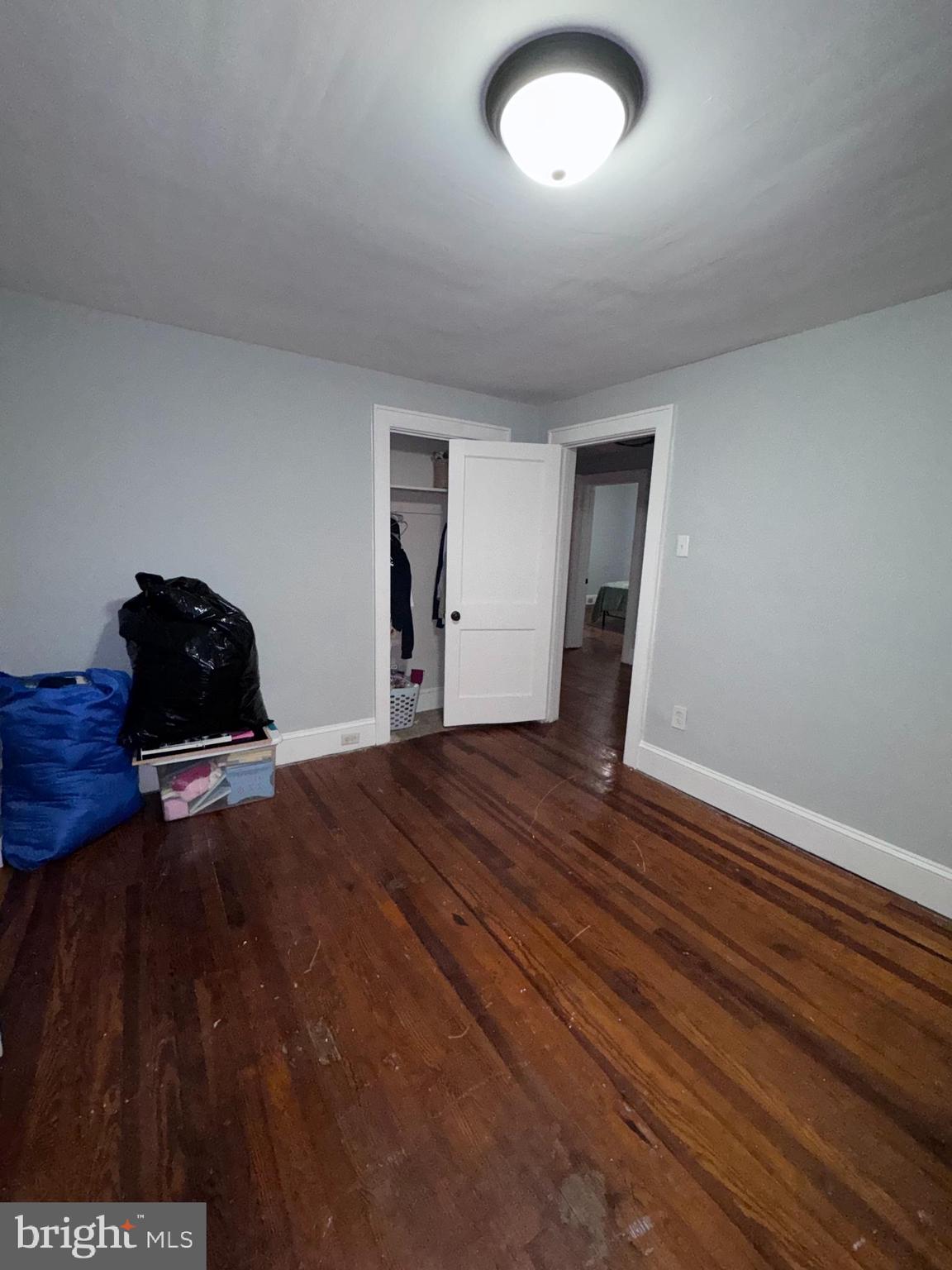 ELVERSON - Residential