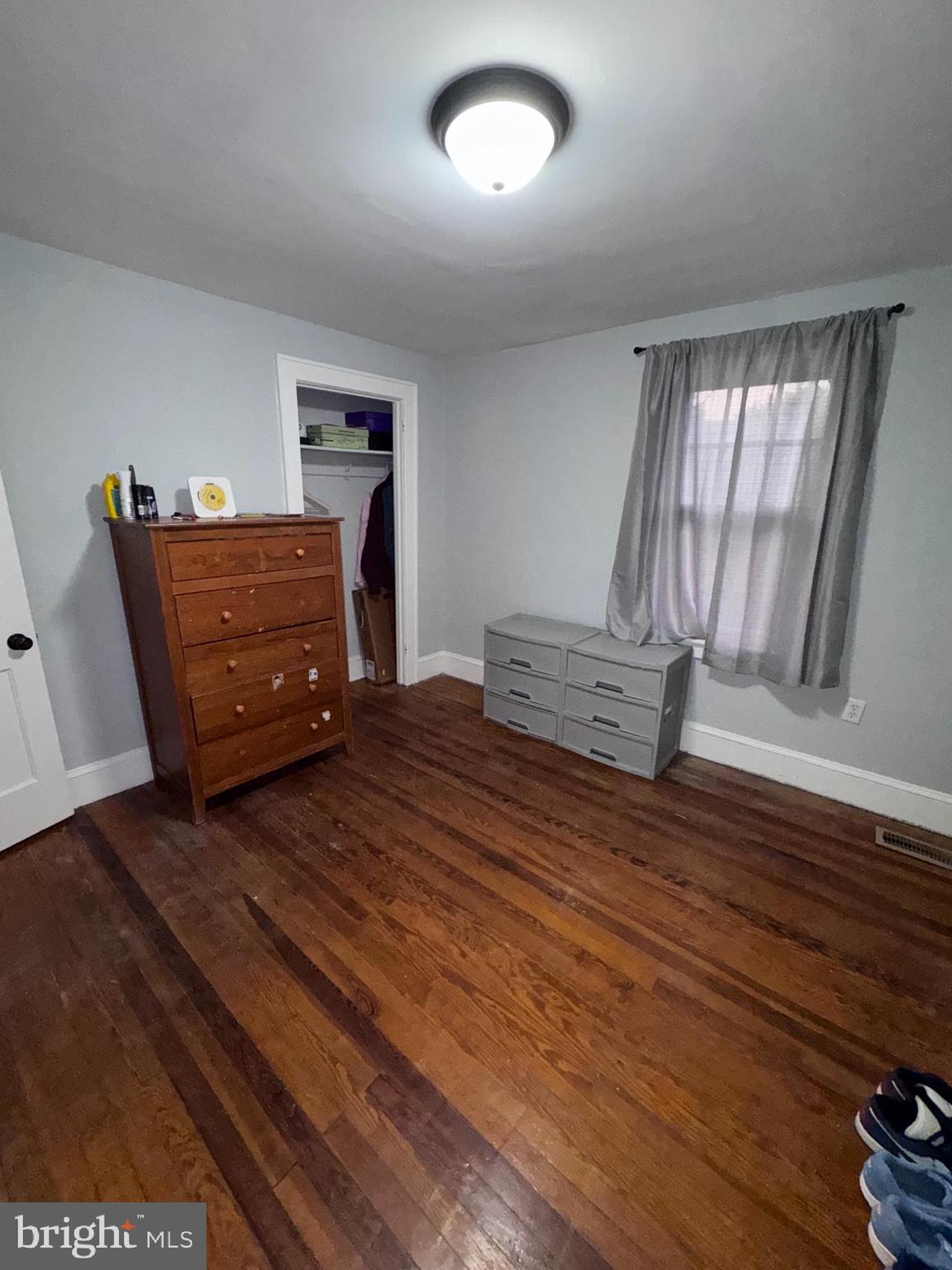 ELVERSON - Residential