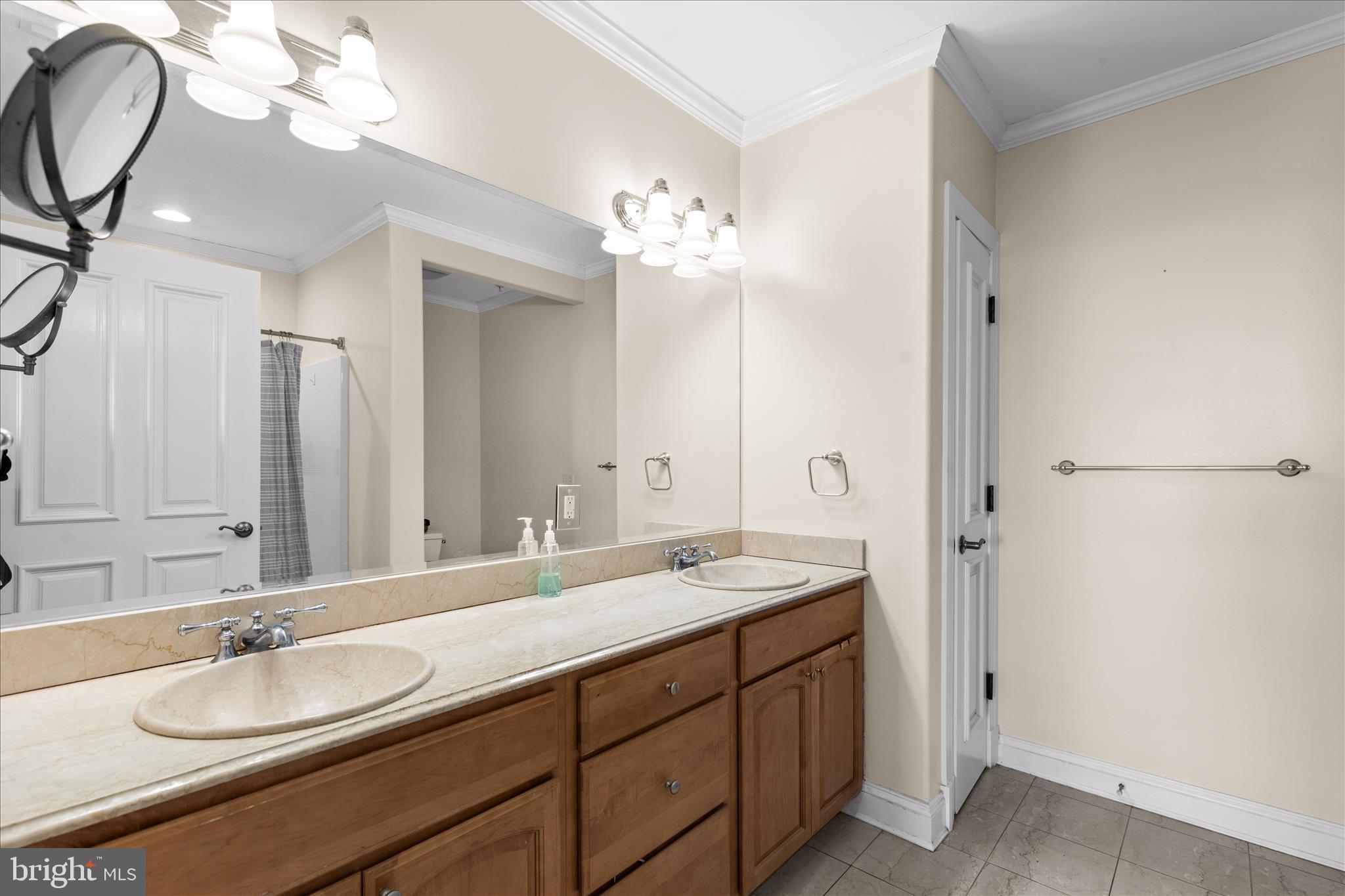 OCEAN PINES - THE POINT - Residential