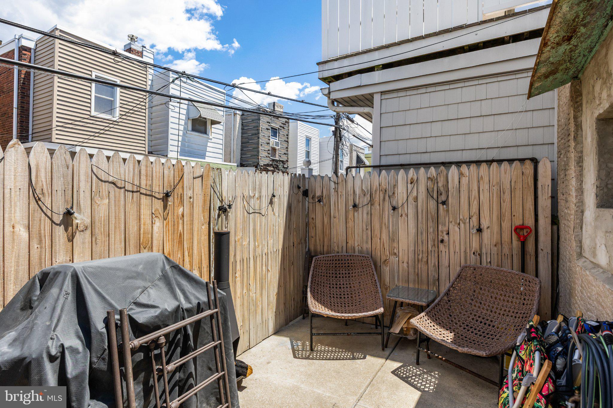WHITMAN - Residential