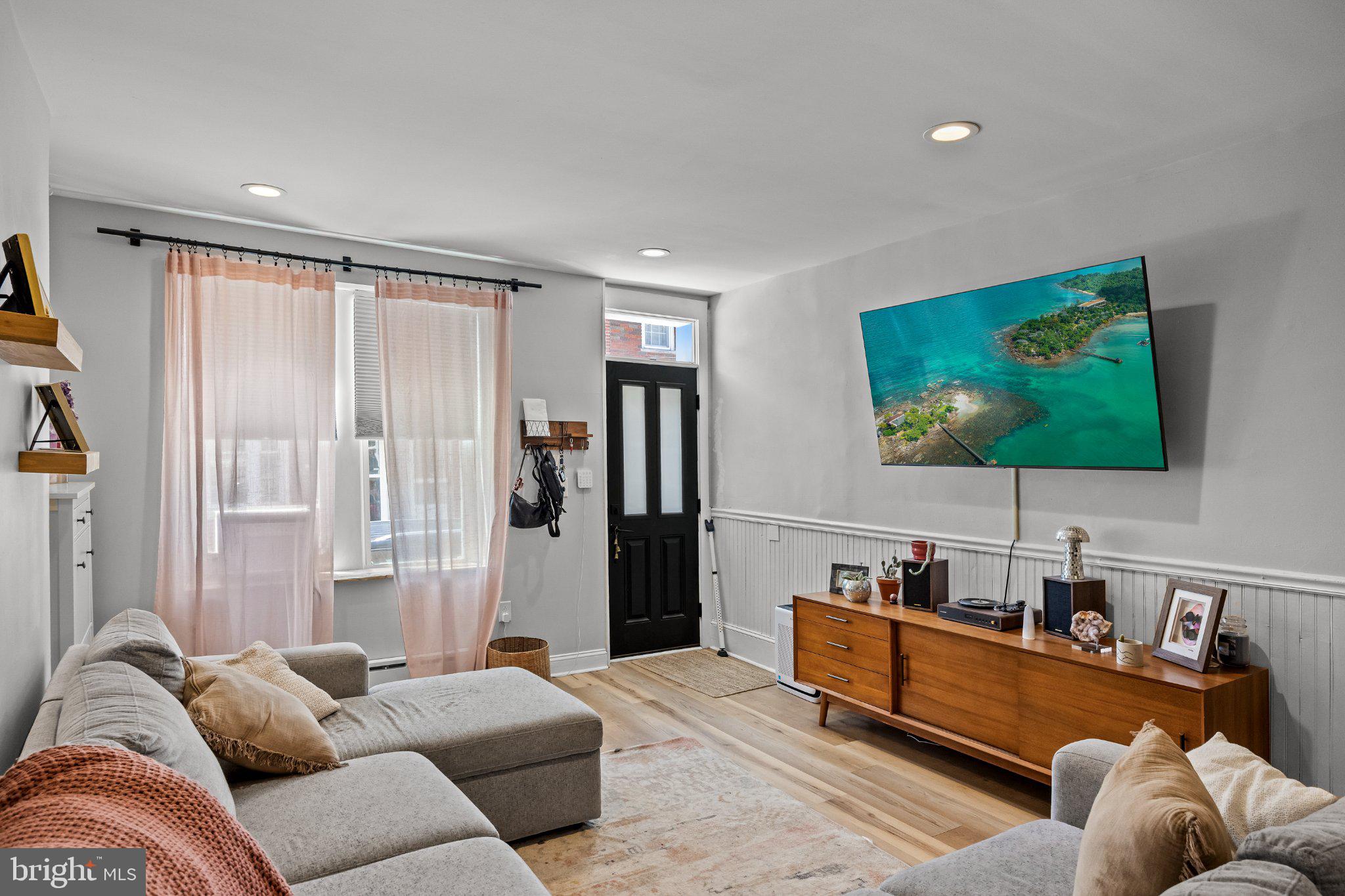 WHITMAN - Residential