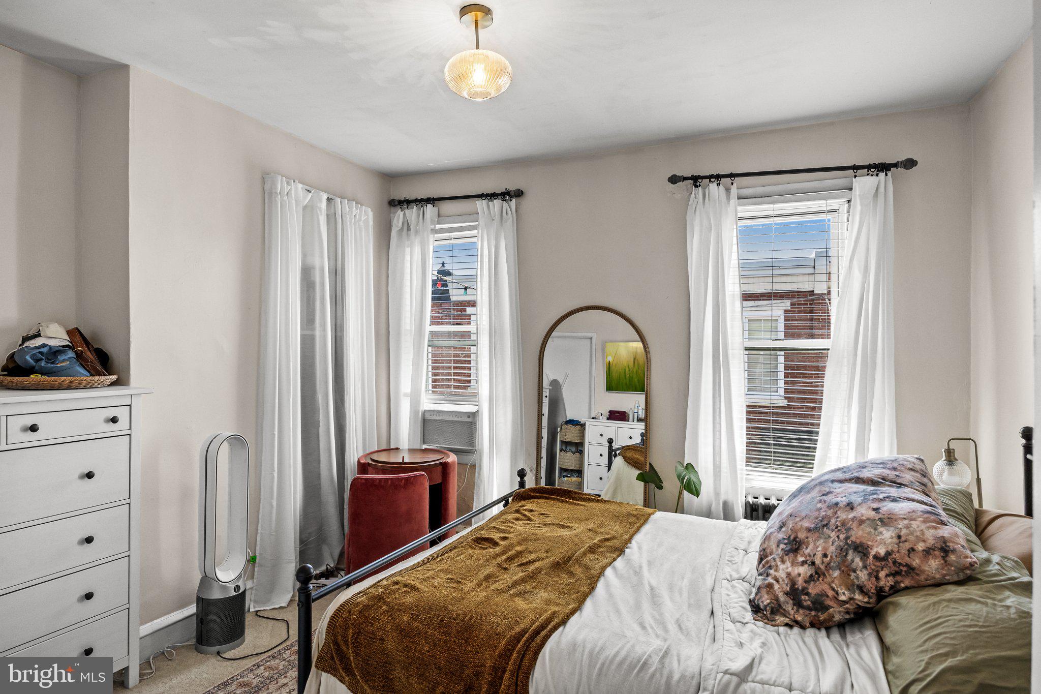 WHITMAN - Residential