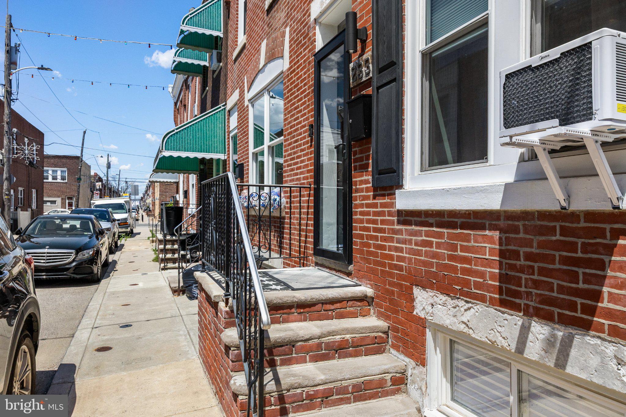 WHITMAN - Residential