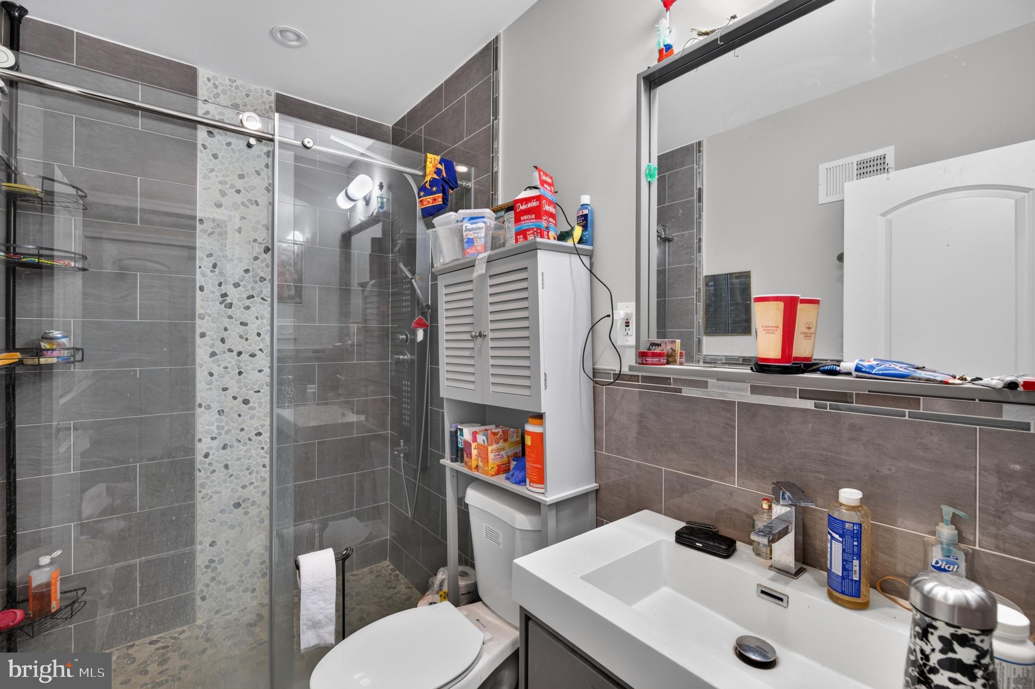 WEST PHILADELPHIA - Residential