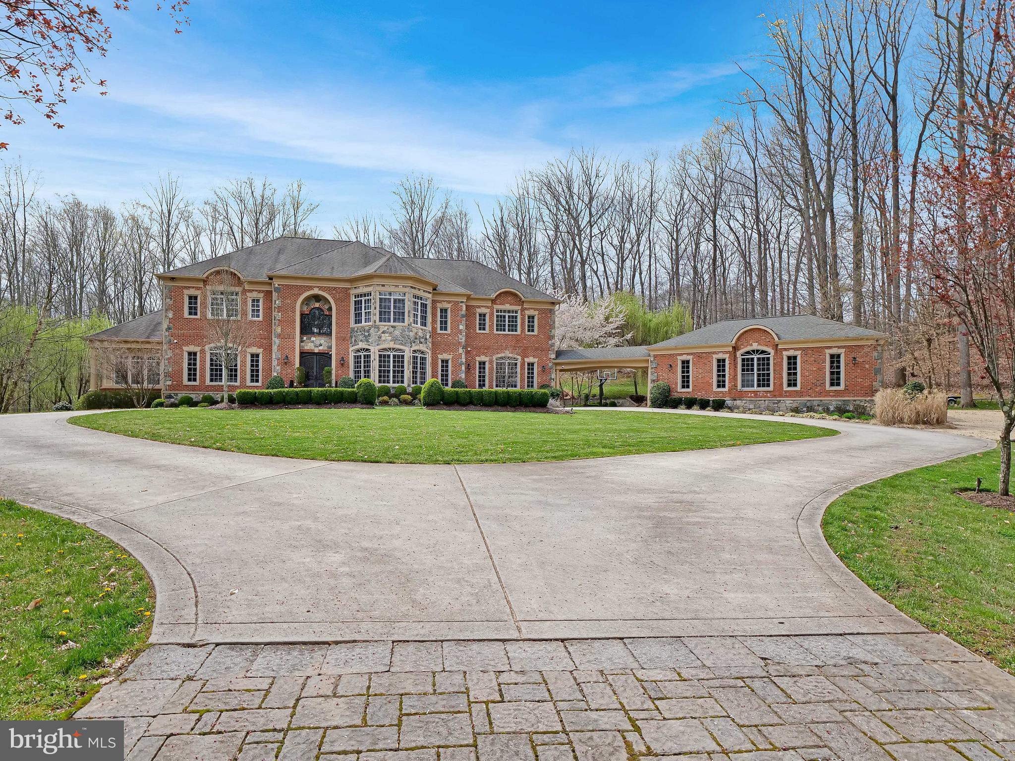 PLANTATION HILLS - Residential