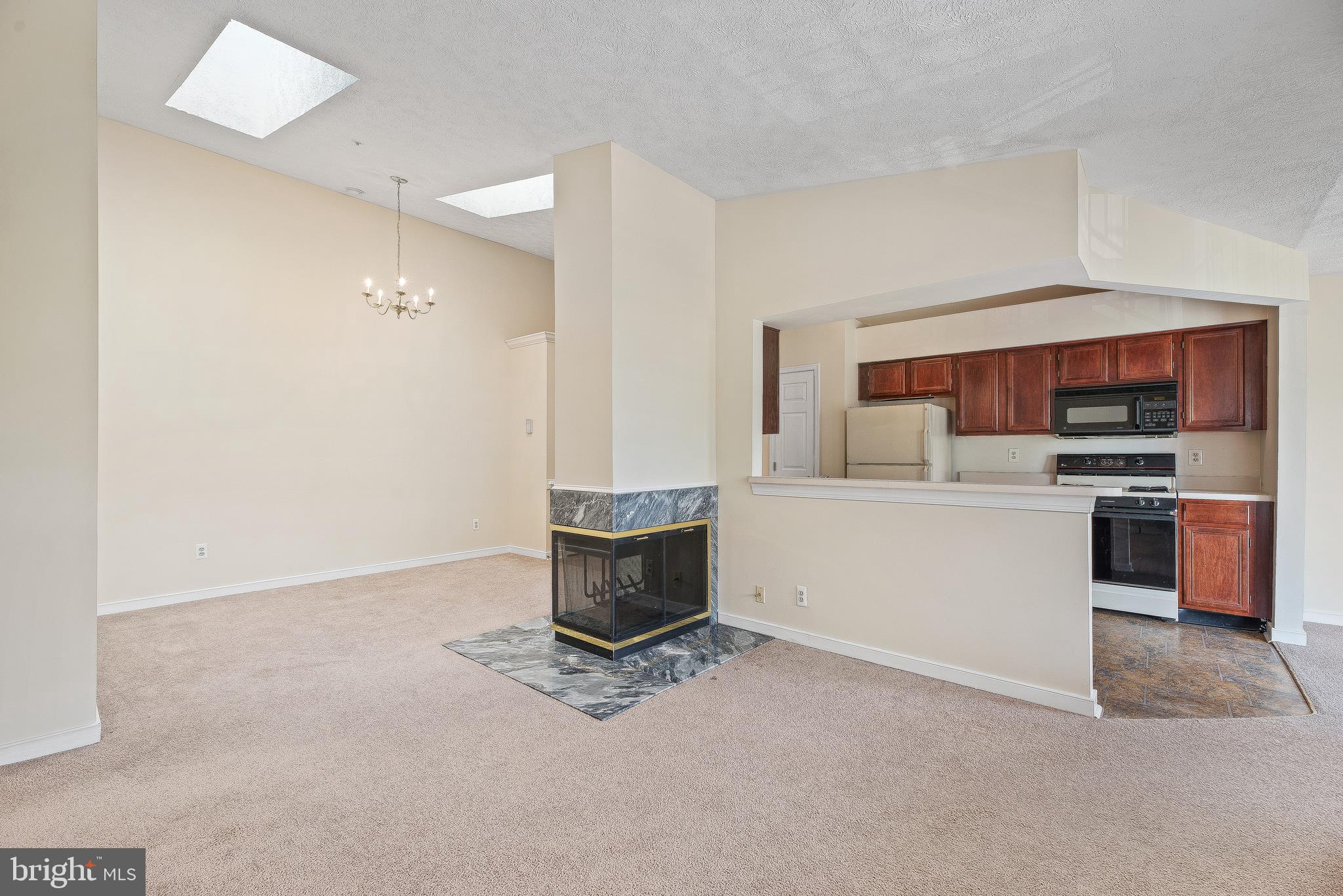 PINEY ORCHARD - Residential Lease