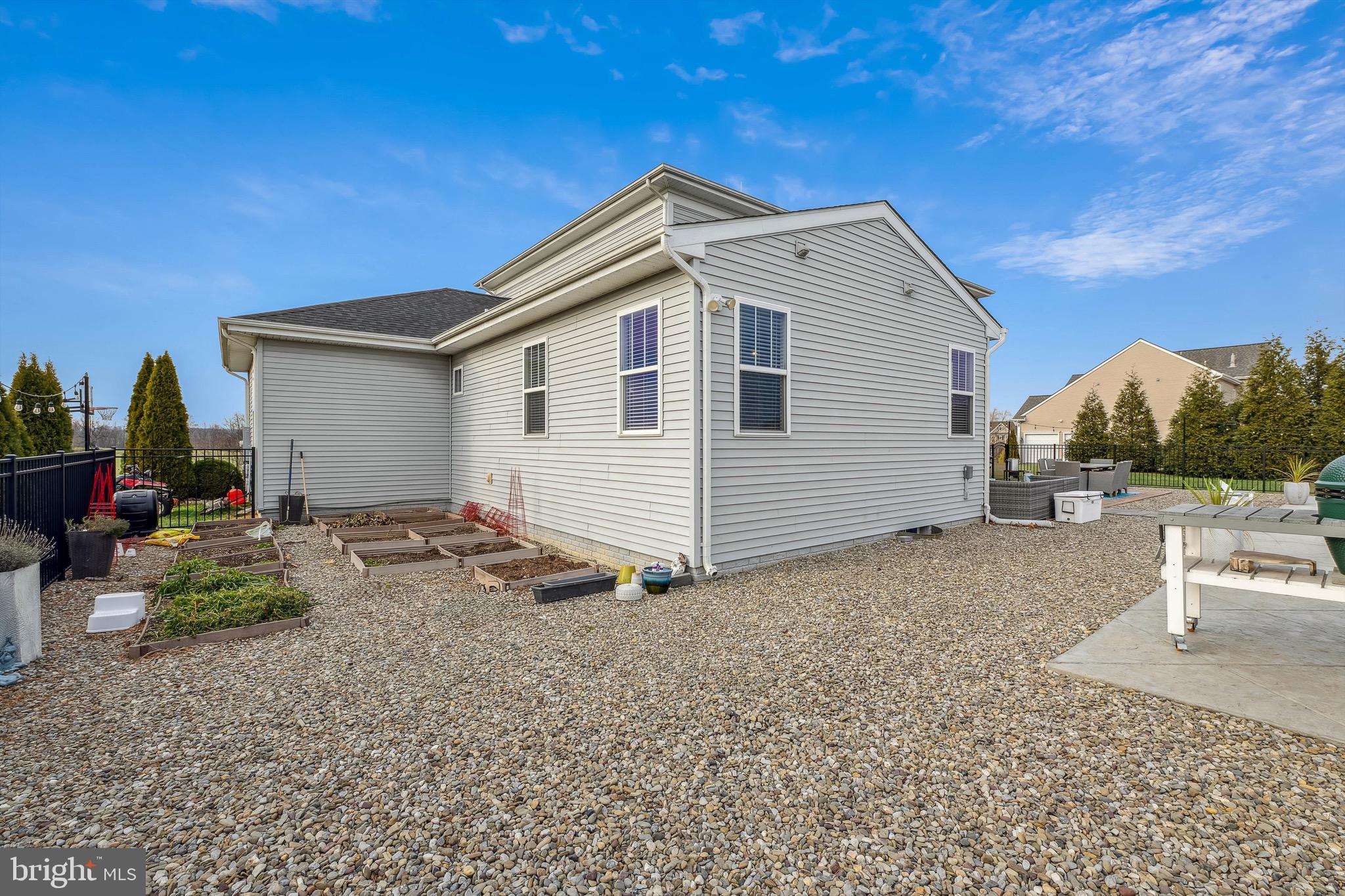 WILLOW RIDGE - Residential