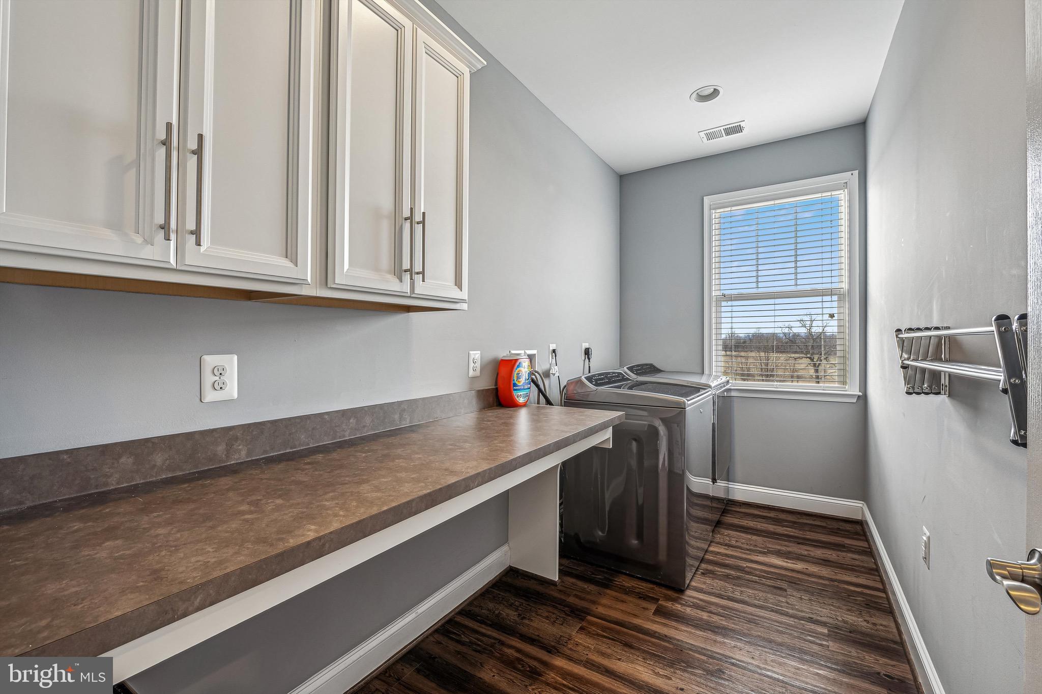 WILLOW RIDGE - Residential