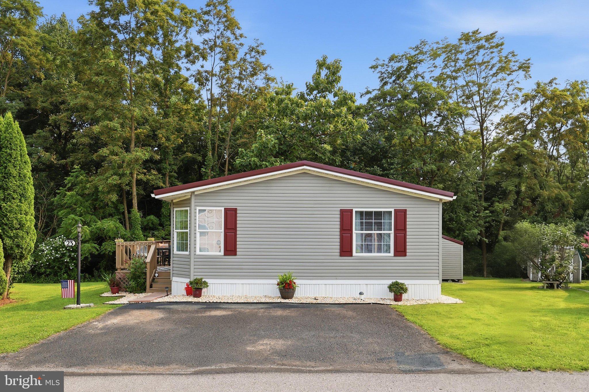 G&G COMMUNITIES - Residential