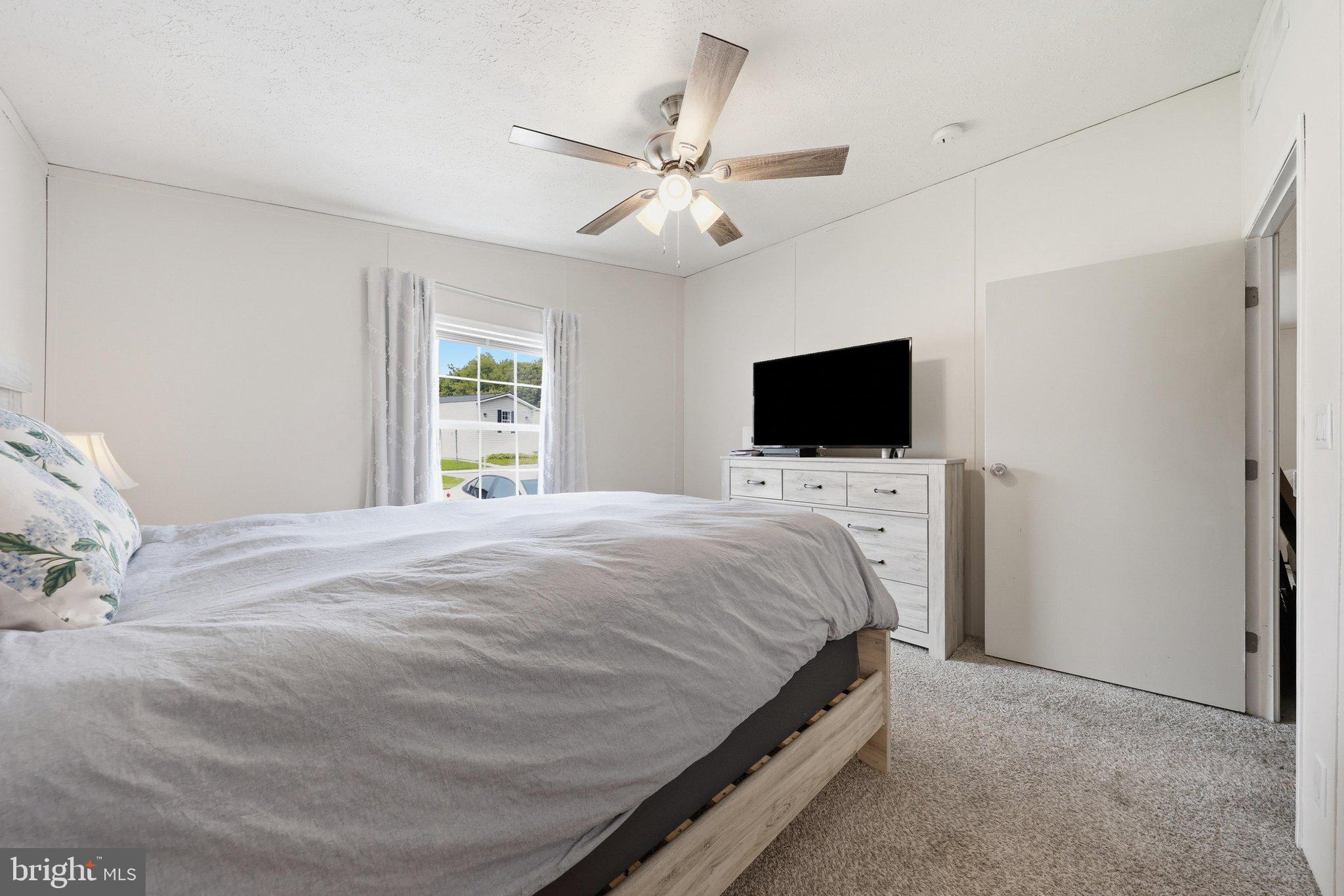 G&G COMMUNITIES - Residential