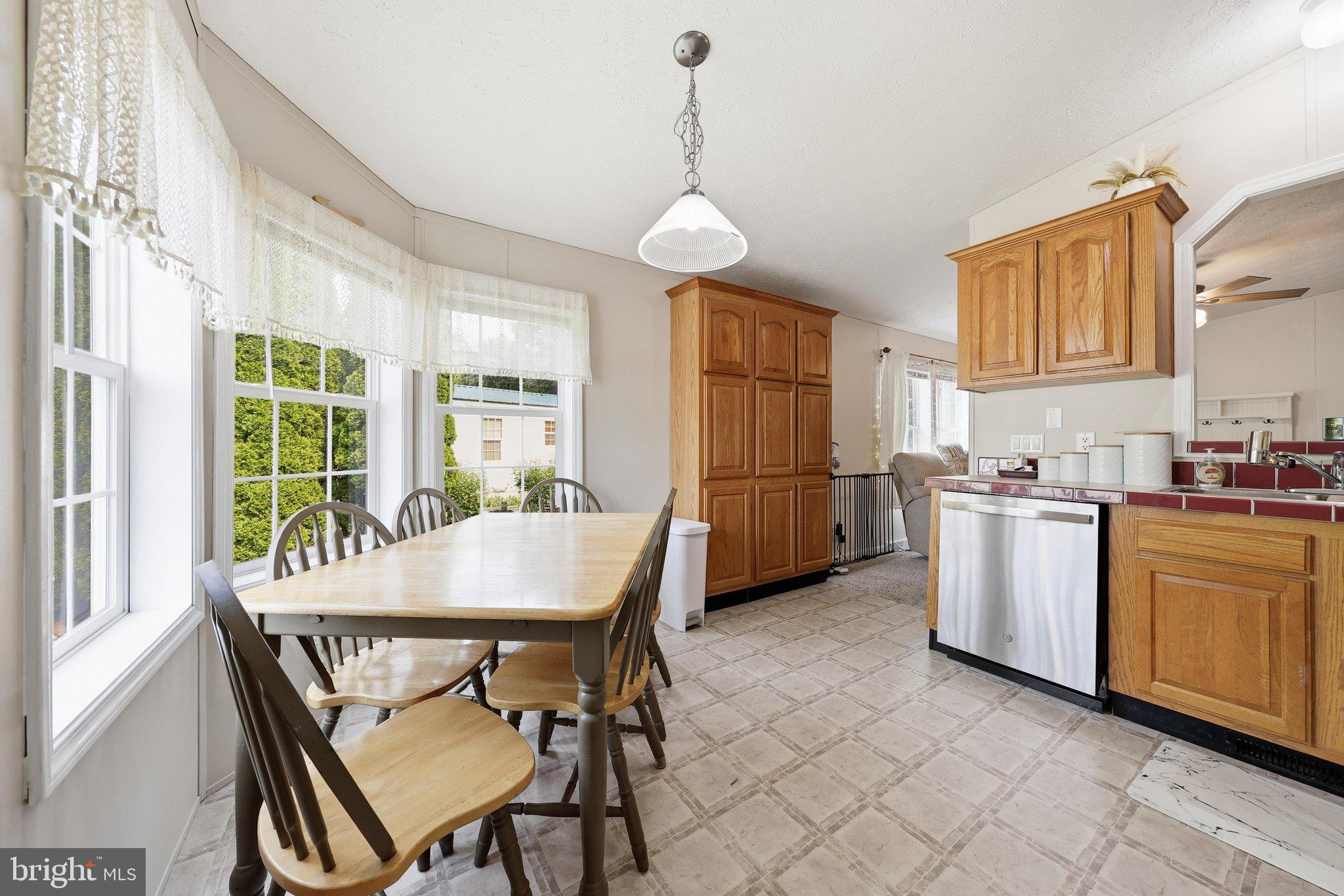 G&G COMMUNITIES - Residential