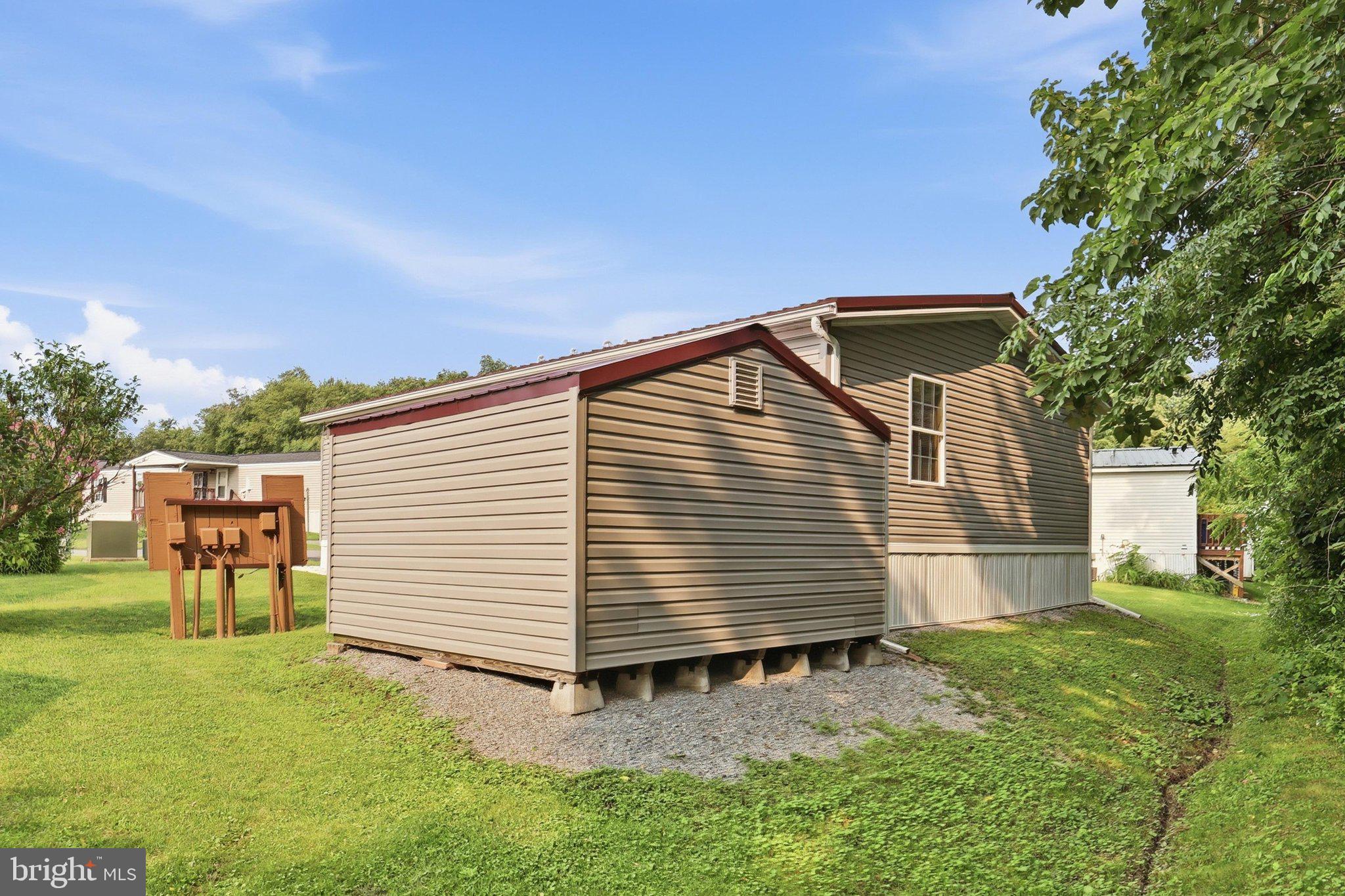G&G COMMUNITIES - Residential