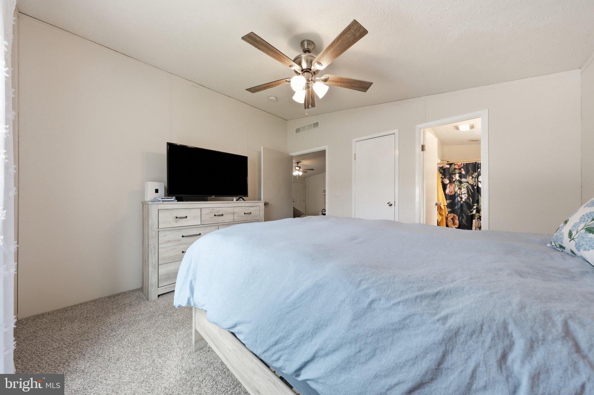 G&G COMMUNITIES - Residential