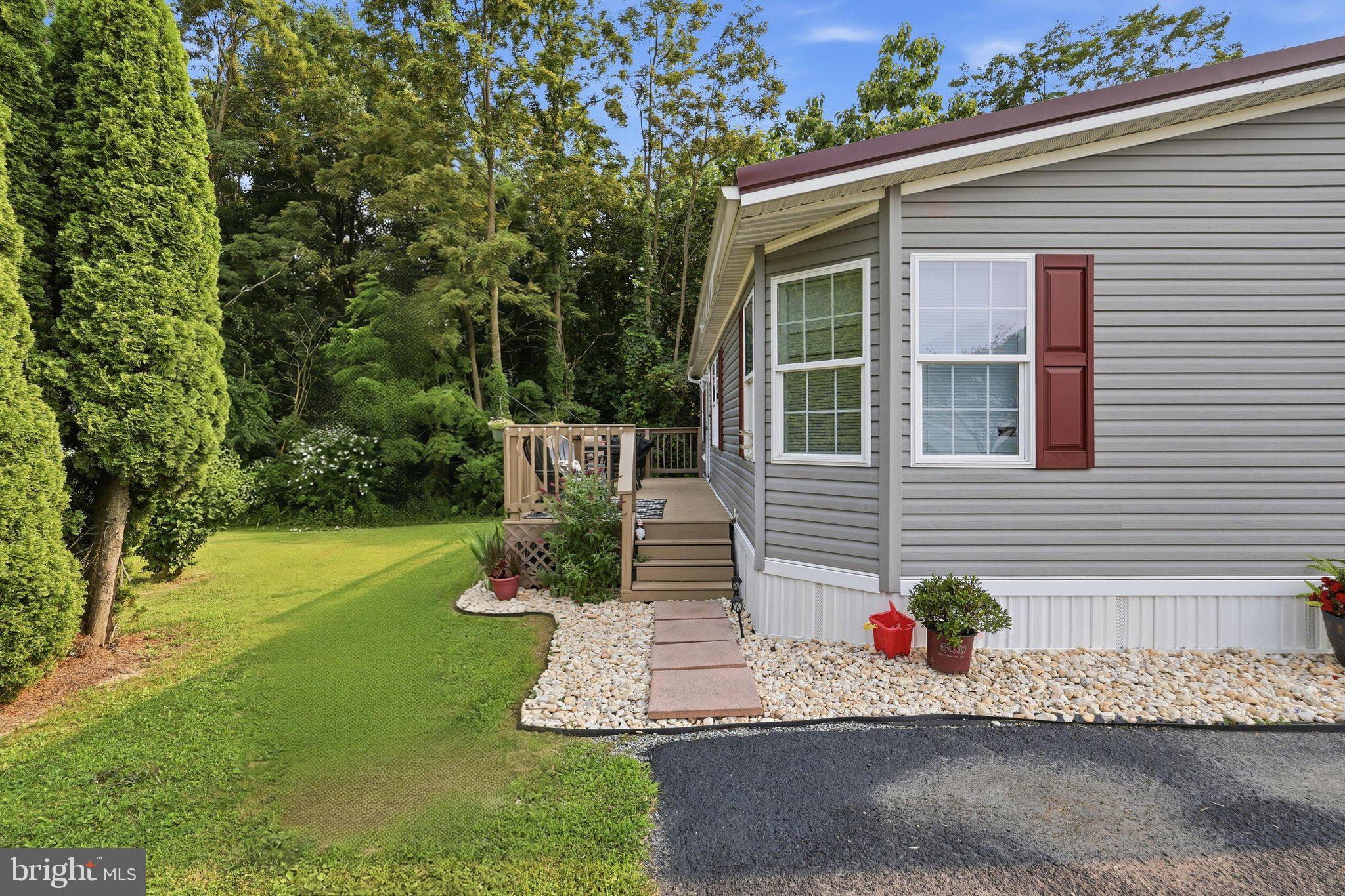 G&G COMMUNITIES - Residential