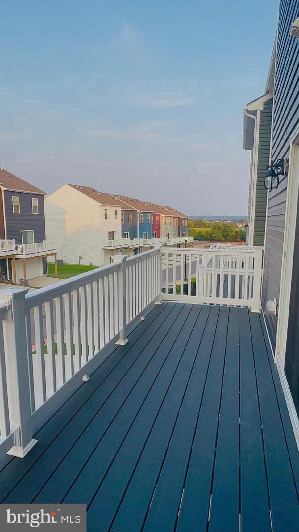 TUSCARORA CREEK - Residential Lease