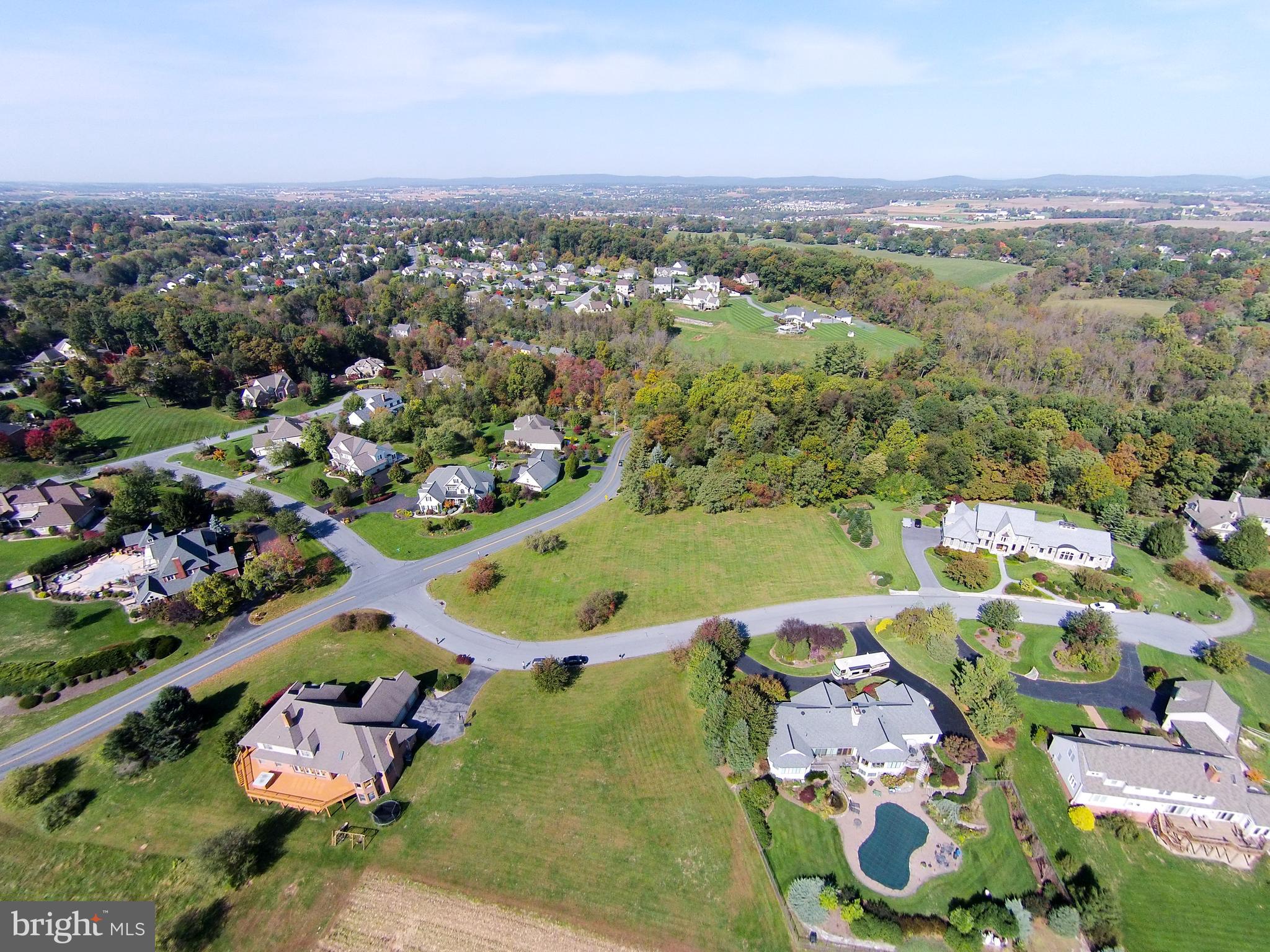 EAGLE RIDGE - Land