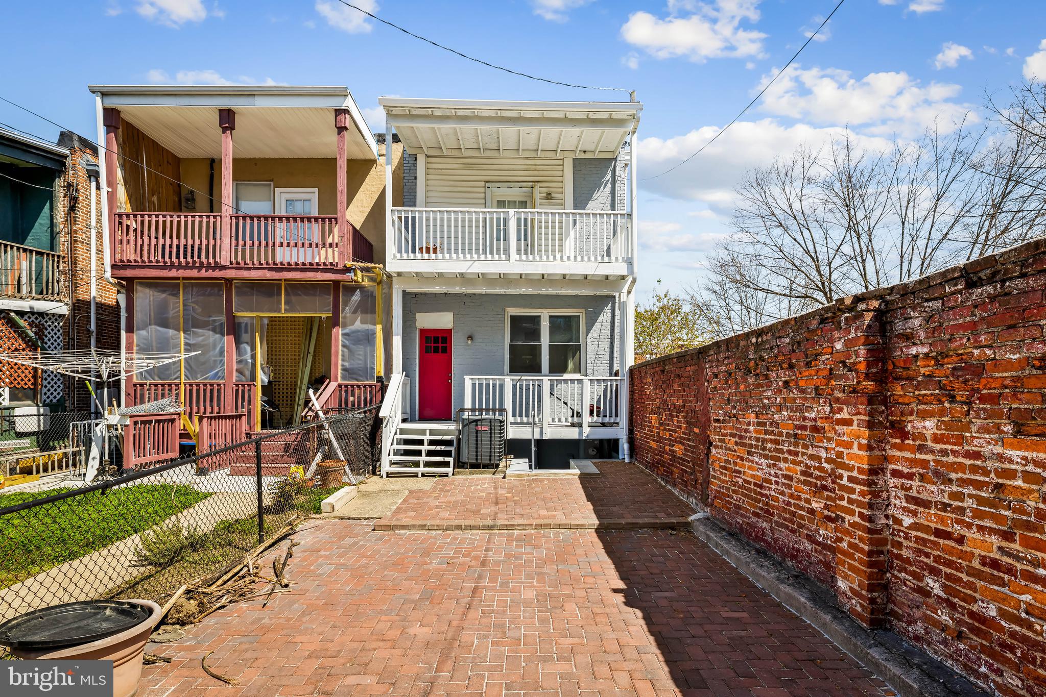 RESERVOIR HILL - Residential