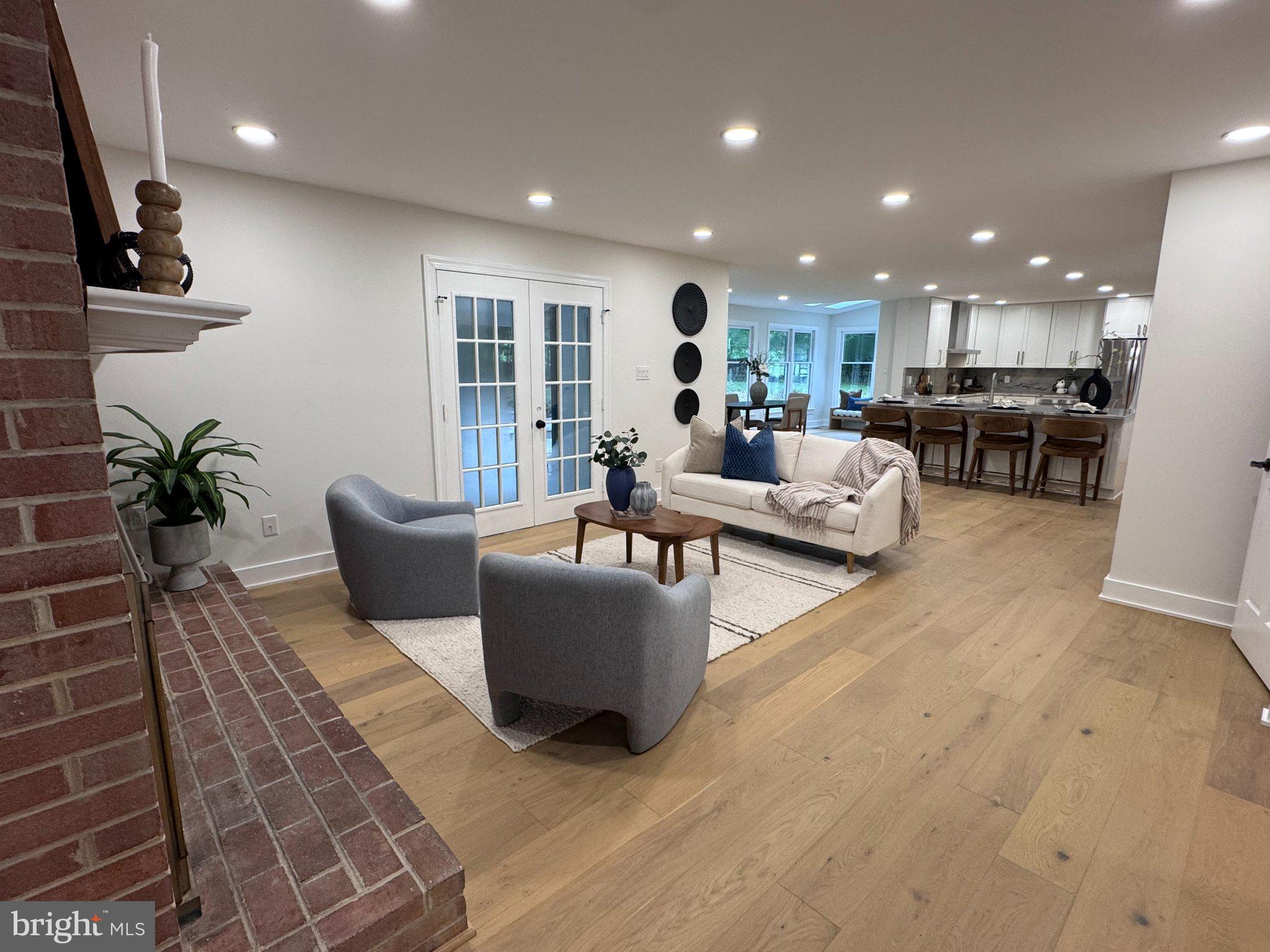 SPRINGVALE MEADOWS - Residential