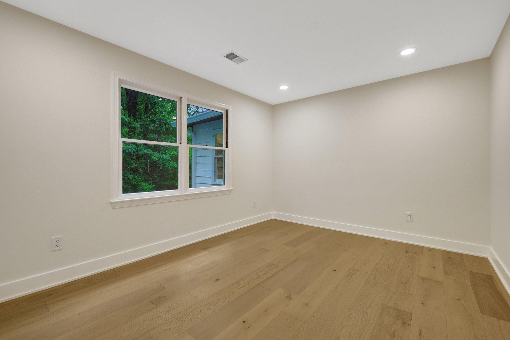 SPRINGVALE MEADOWS - Residential