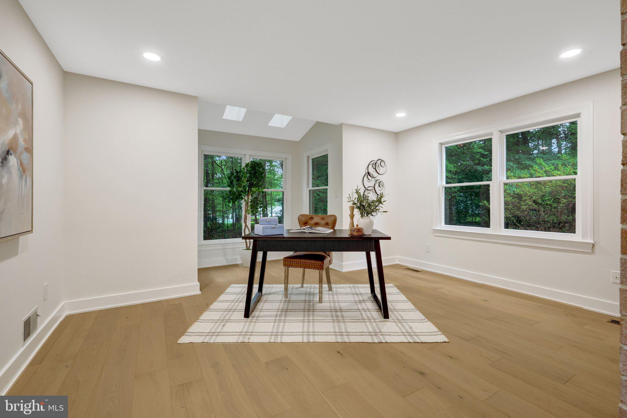 SPRINGVALE MEADOWS - Residential
