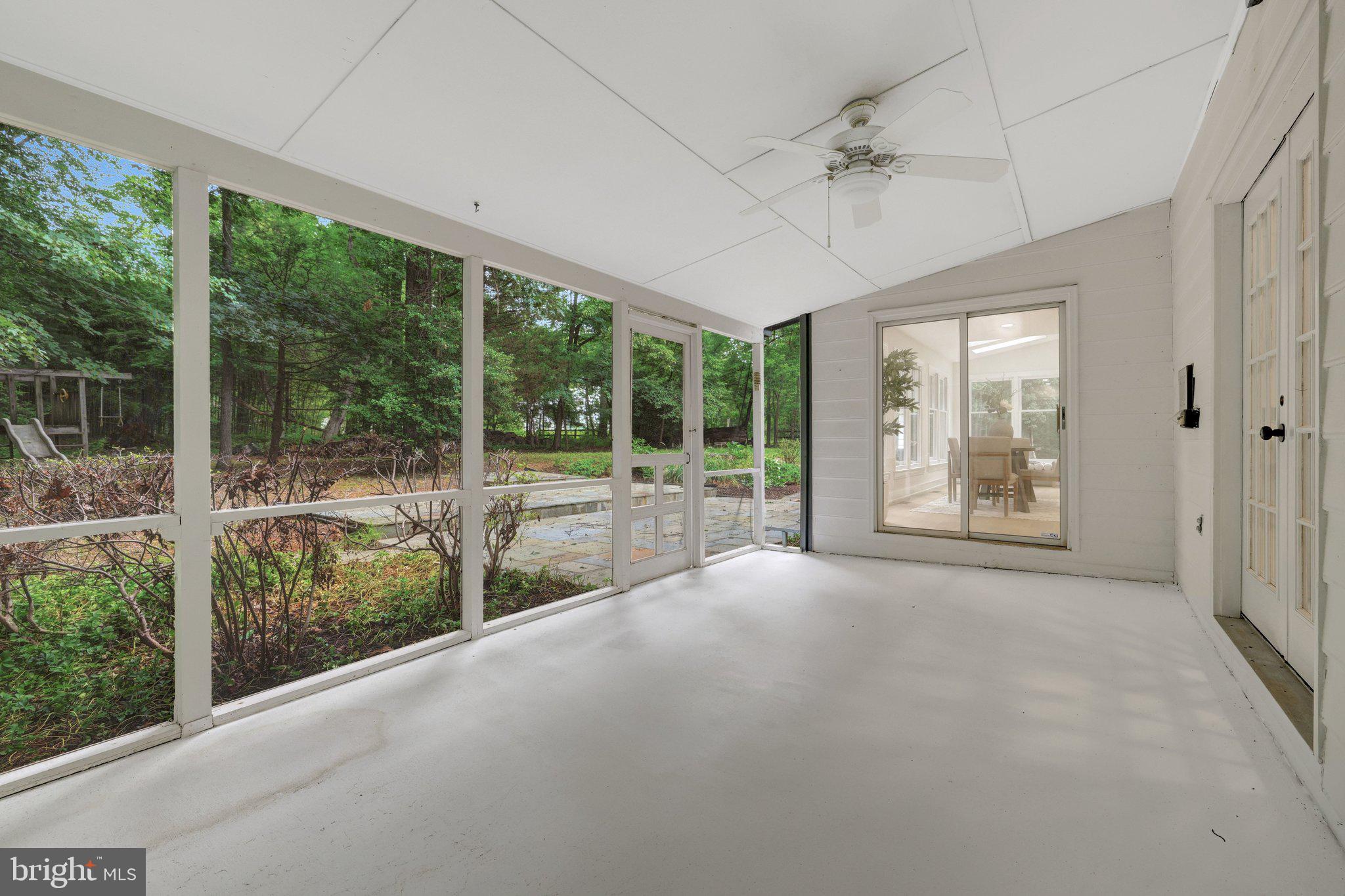 SPRINGVALE MEADOWS - Residential