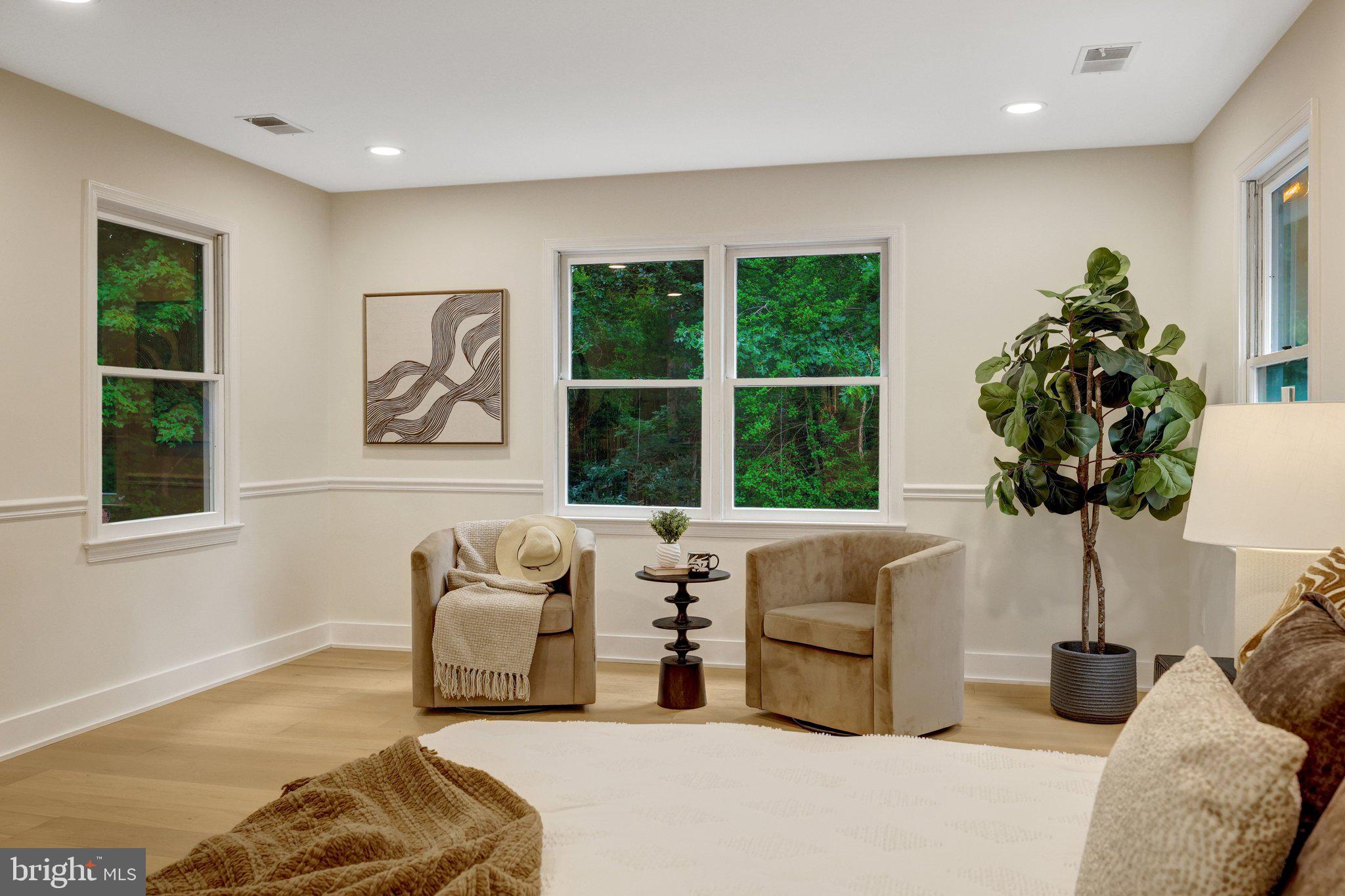 SPRINGVALE MEADOWS - Residential
