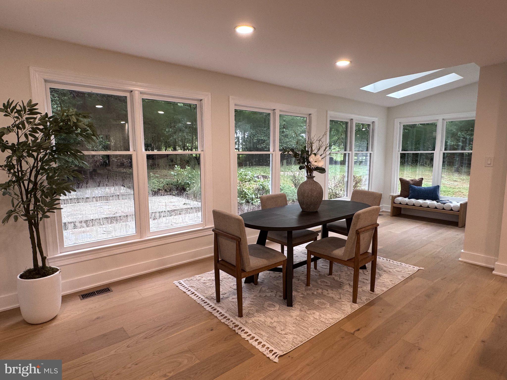 SPRINGVALE MEADOWS - Residential