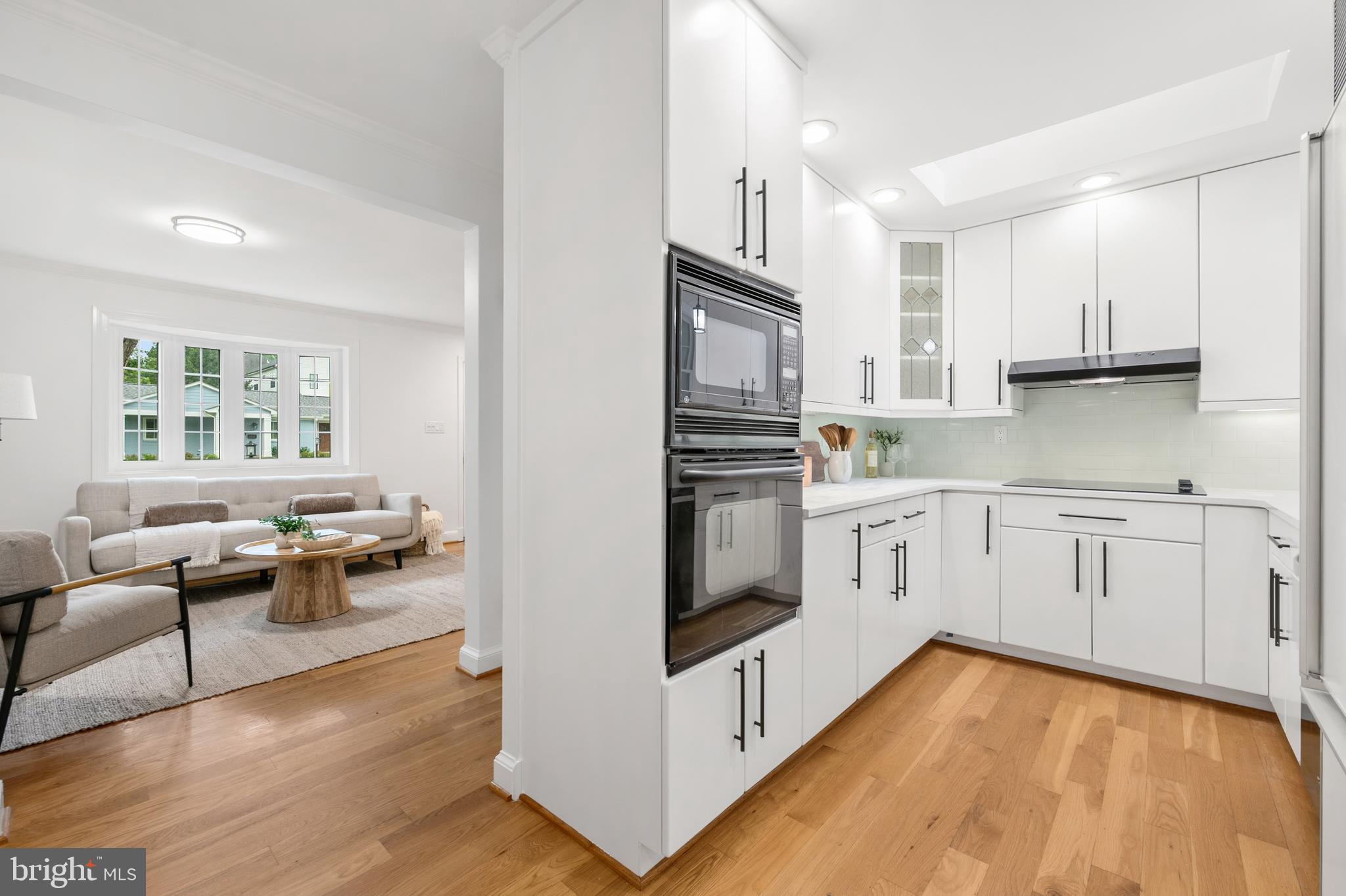 KENSINGTON ESTATES - Residential