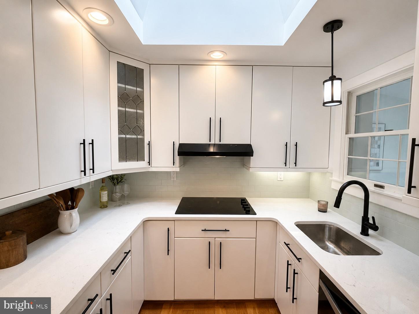 KENSINGTON ESTATES - Residential