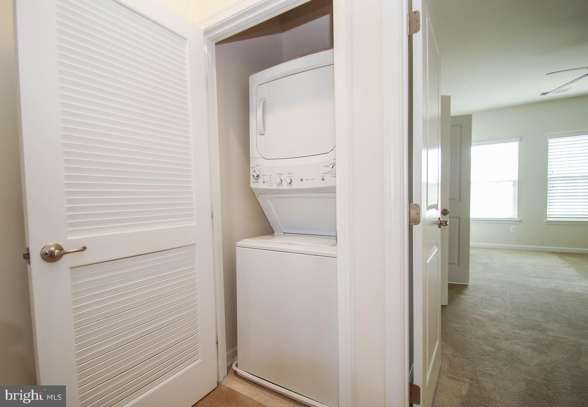 HEATHCOTE COMMONS - Residential Lease