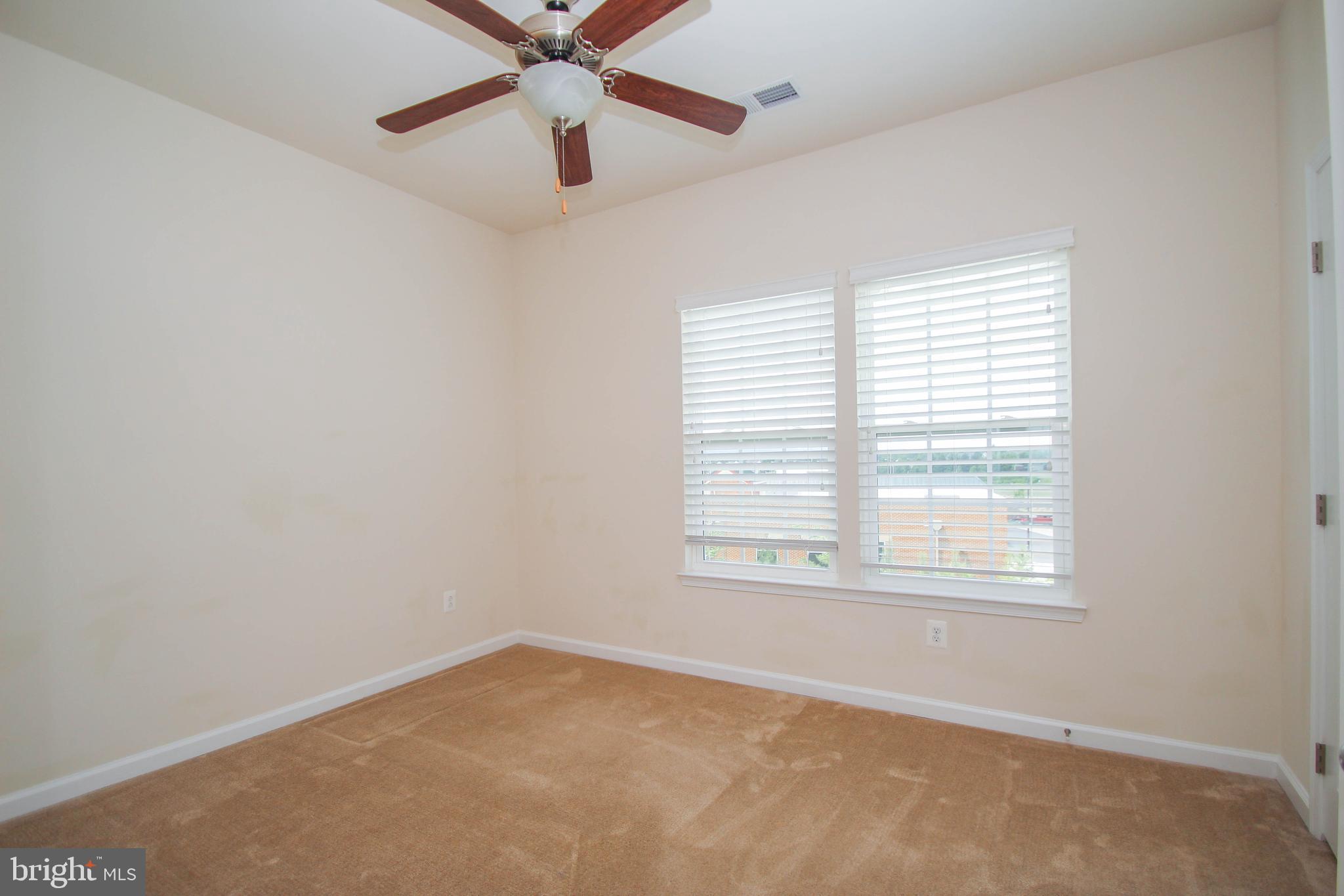 HEATHCOTE COMMONS - Residential Lease